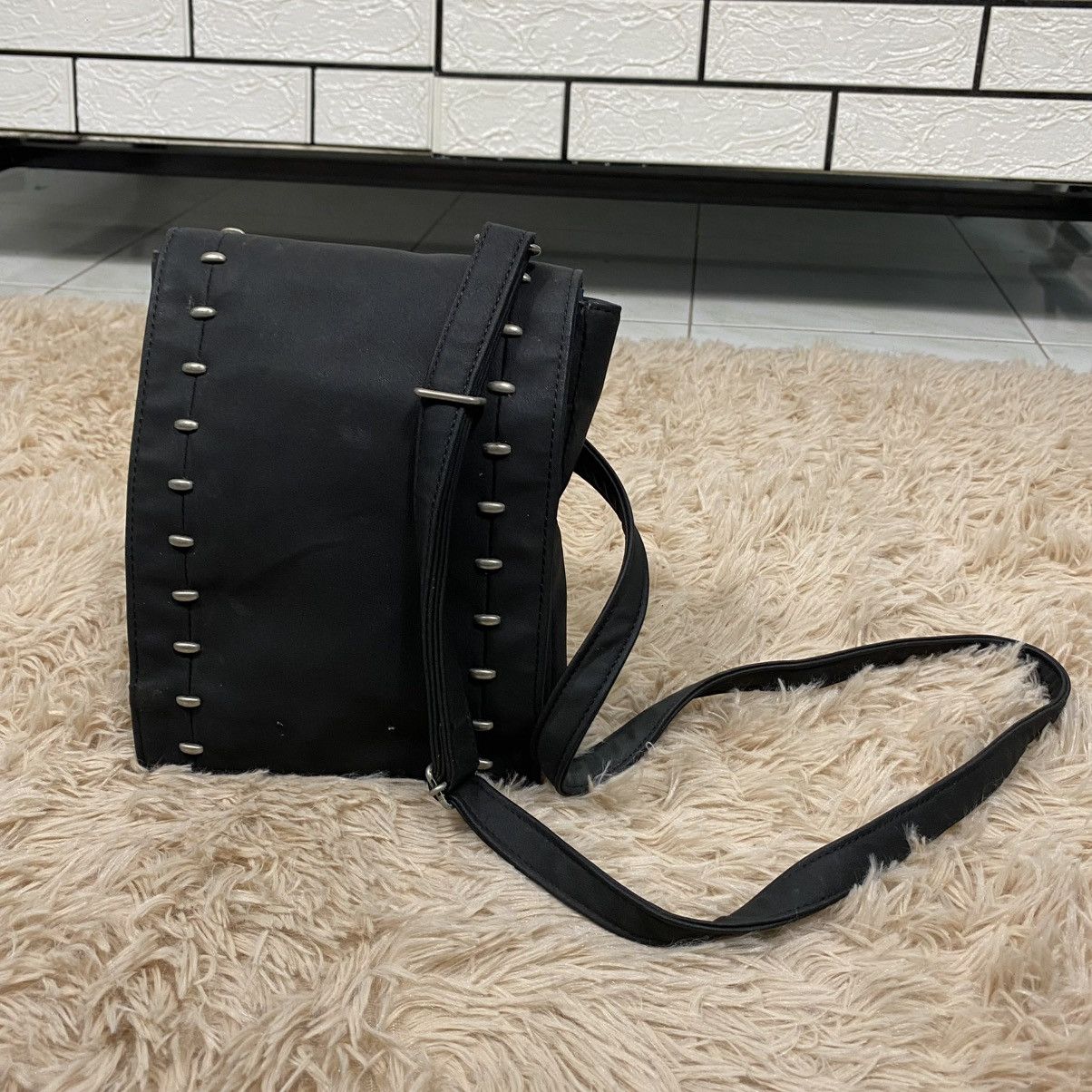 Jean Paul Gaultier 🔥CROSS BODY SLING BAG JEAN PAUL GAULTIER PUNK DESIGN Size ONE SIZE - 2 Thumbnail