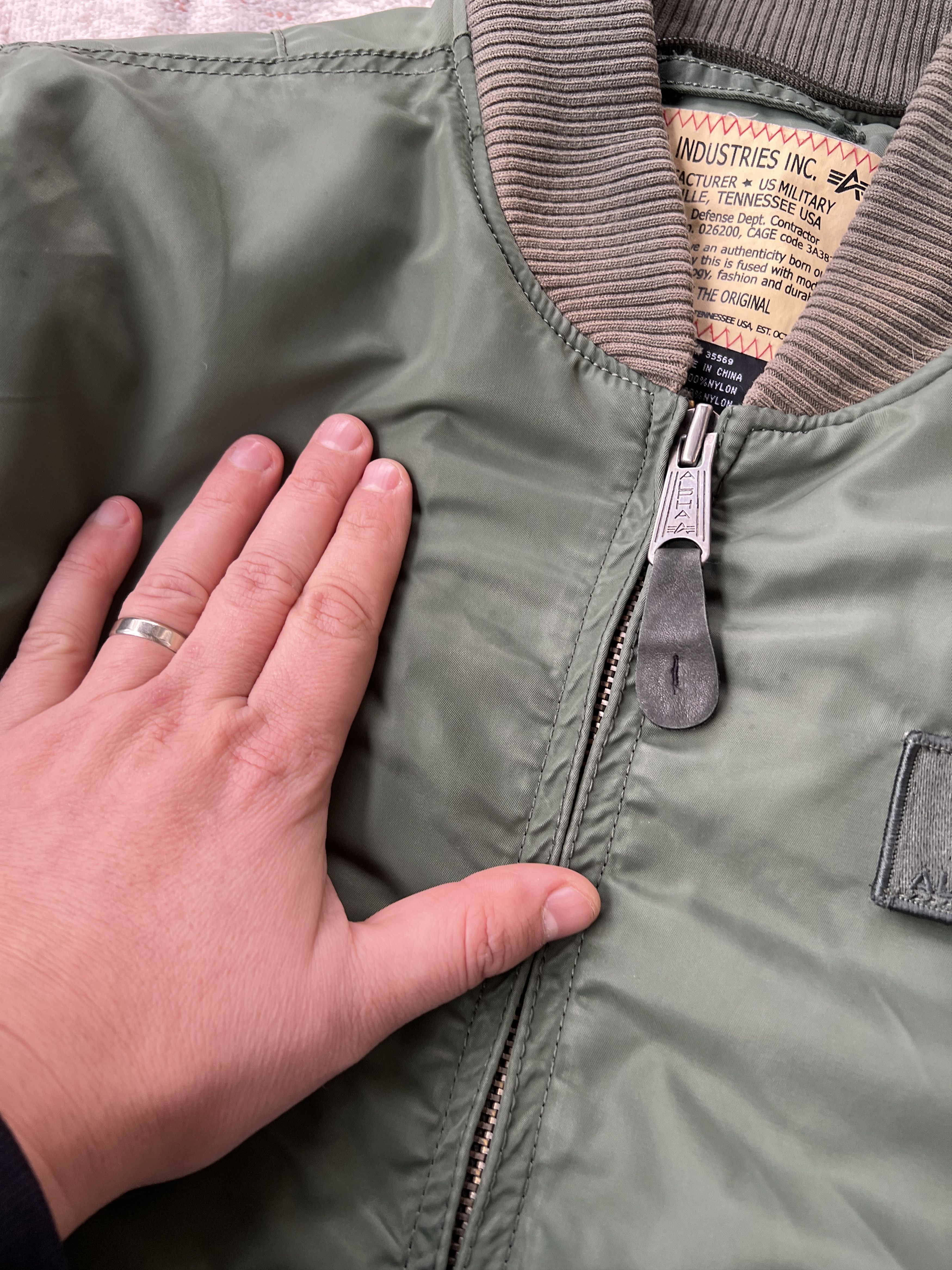 Alpha Industries Alpha Industries Khaki Bomber Jacket Size US L / EU 52-54 / 3 - 11 Thumbnail