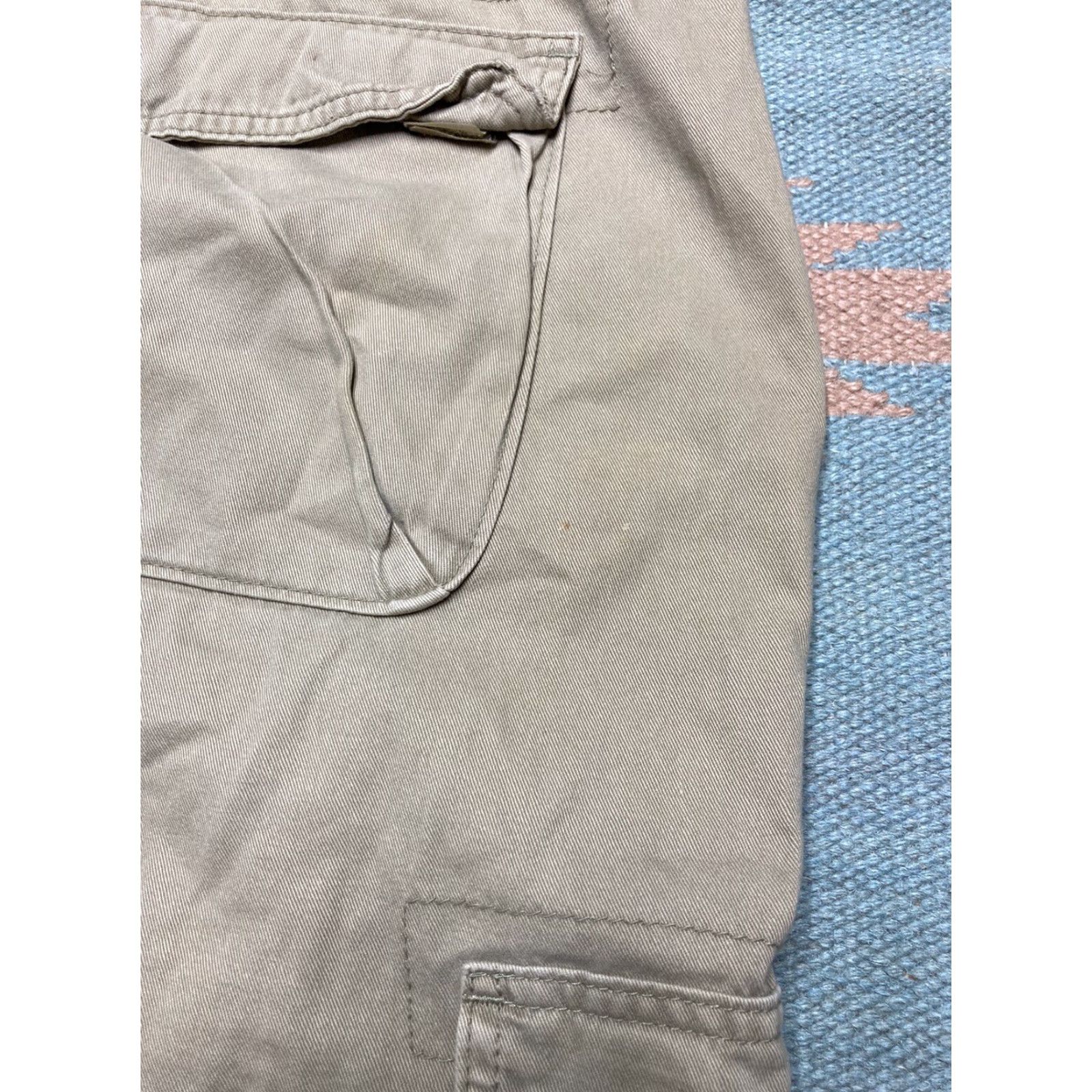 Wrangler VINTAGE Wrangler cargo pants baggy y2k skater tan khaki army relaxed fit 41x30 Mens Cargo Pants Beige 90s Size US 41 - 5 Thumbnail