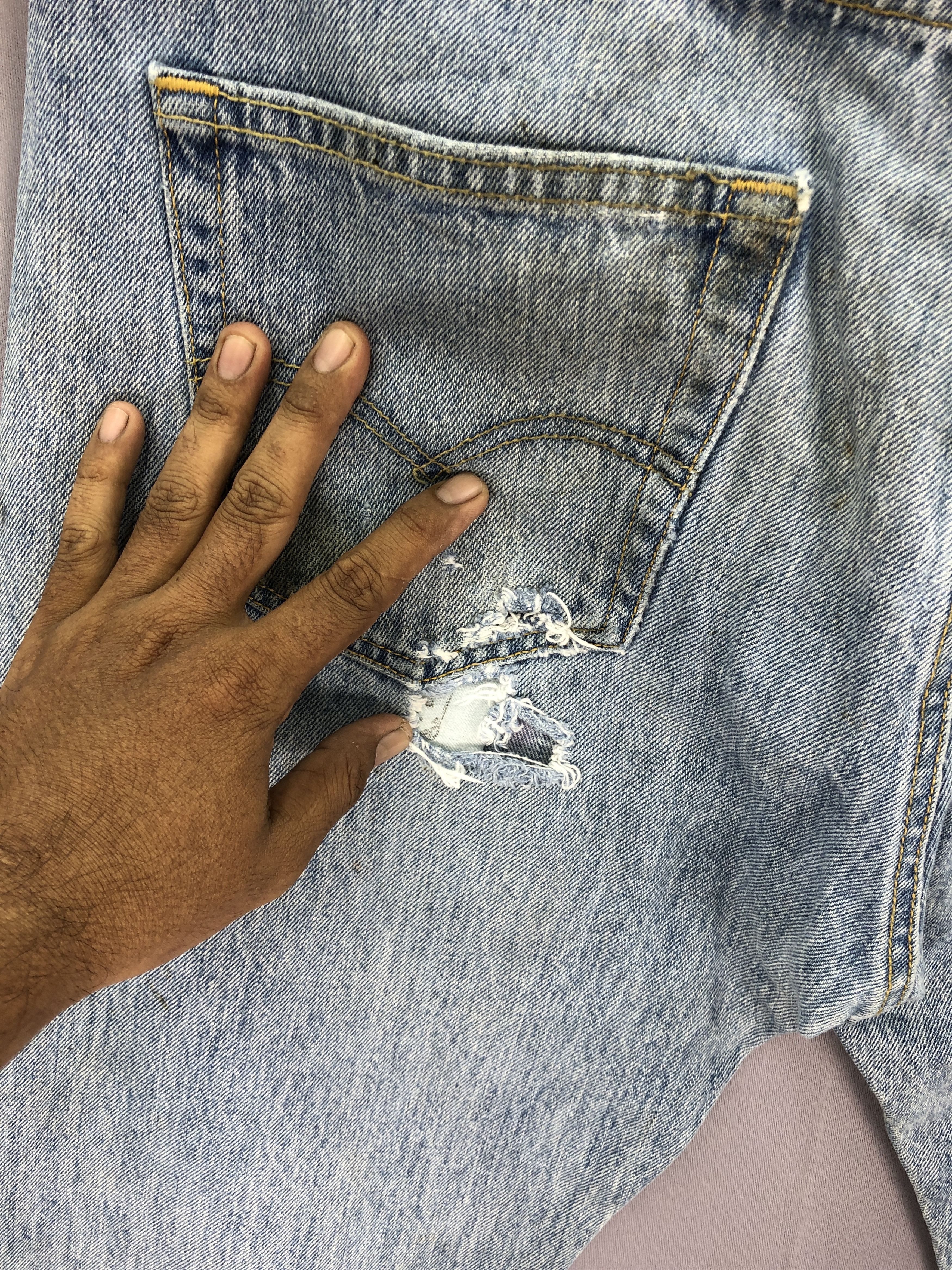 Jean Vintage Dirty Levis 501 Faded Jeans Levi's Light Wash Denim Size US 34 / EU 50 - 17 Thumbnail