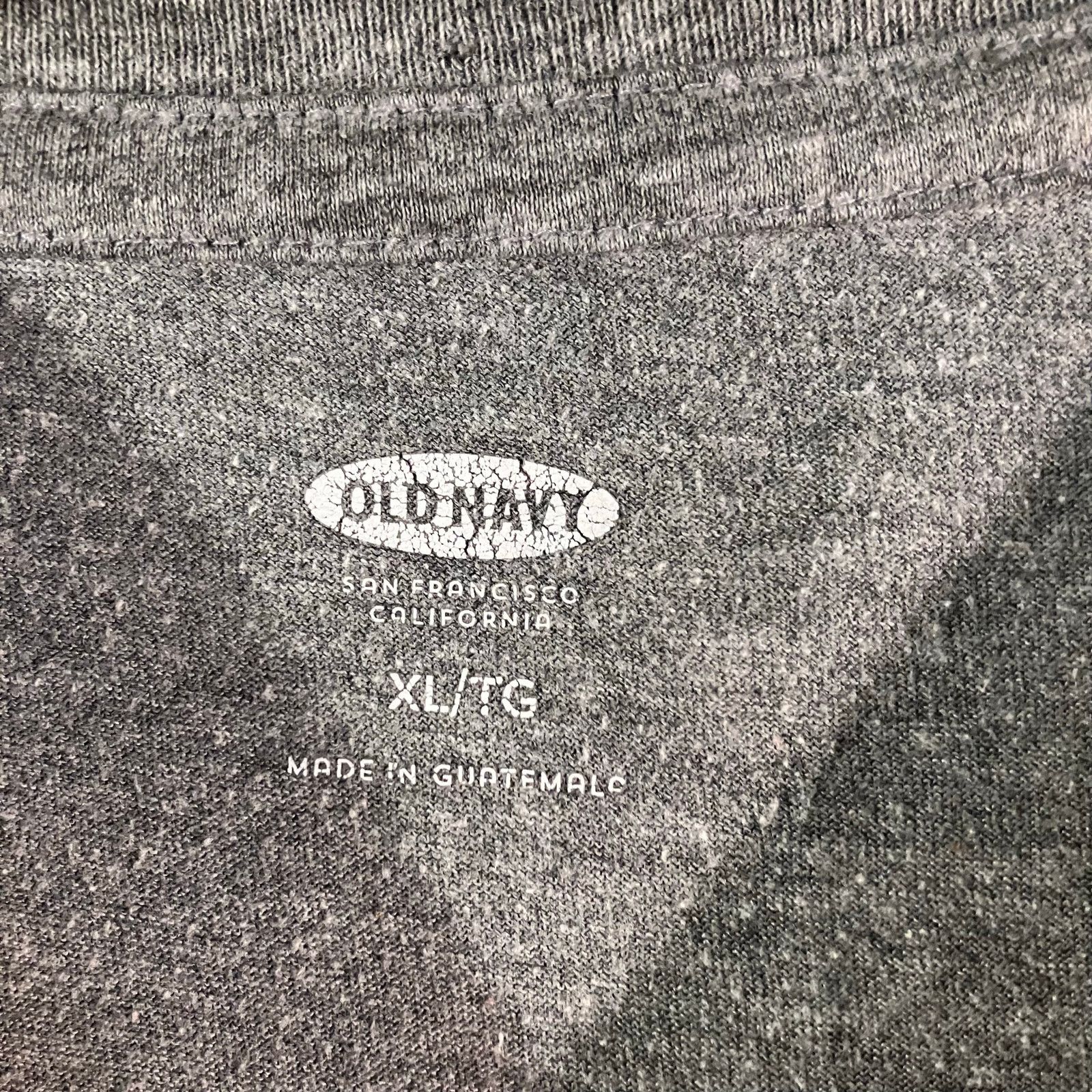 Old Navy Old Navy Gray Heathered Basecamp Crewneck Pocket T-shirt Size US XL / EU 56 / 4 - 3 Thumbnail