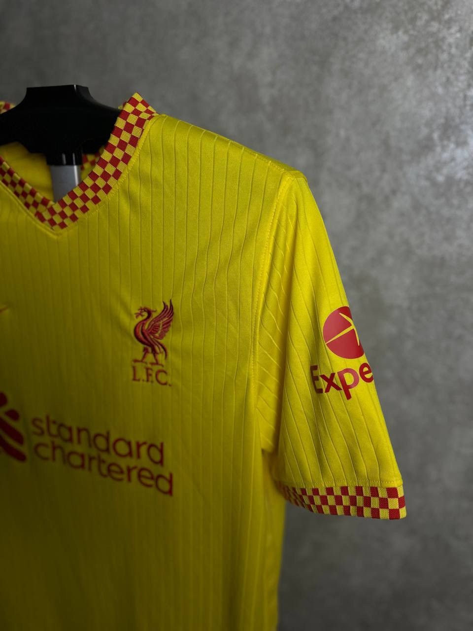Nike NIKE LIVERPOOL 2021/2022 THIRD FOOTBALL SHIRT SOCCER JERSEY Size US M / EU 48-50 / 2 - 4 Thumbnail