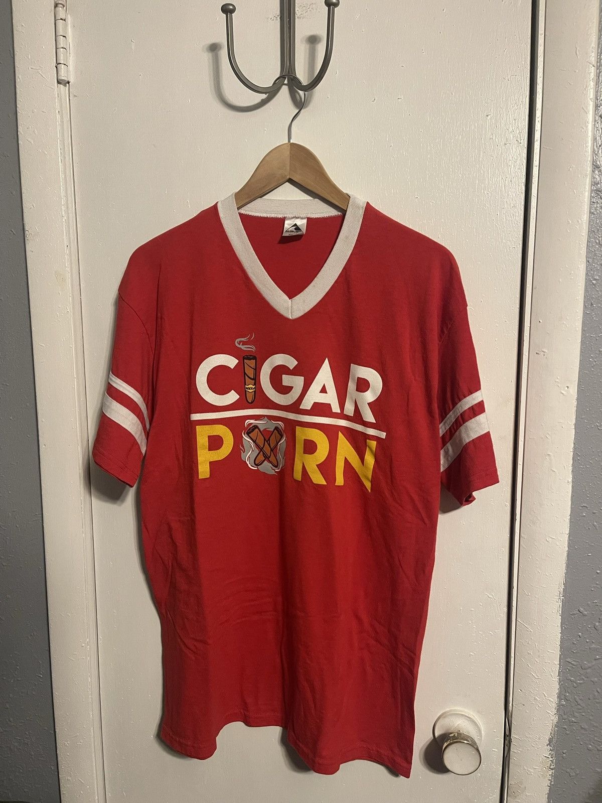 Vintage Vintage Cigar Porn Tee Size US L / EU 52-54 / 3 - 1 Thumbnail