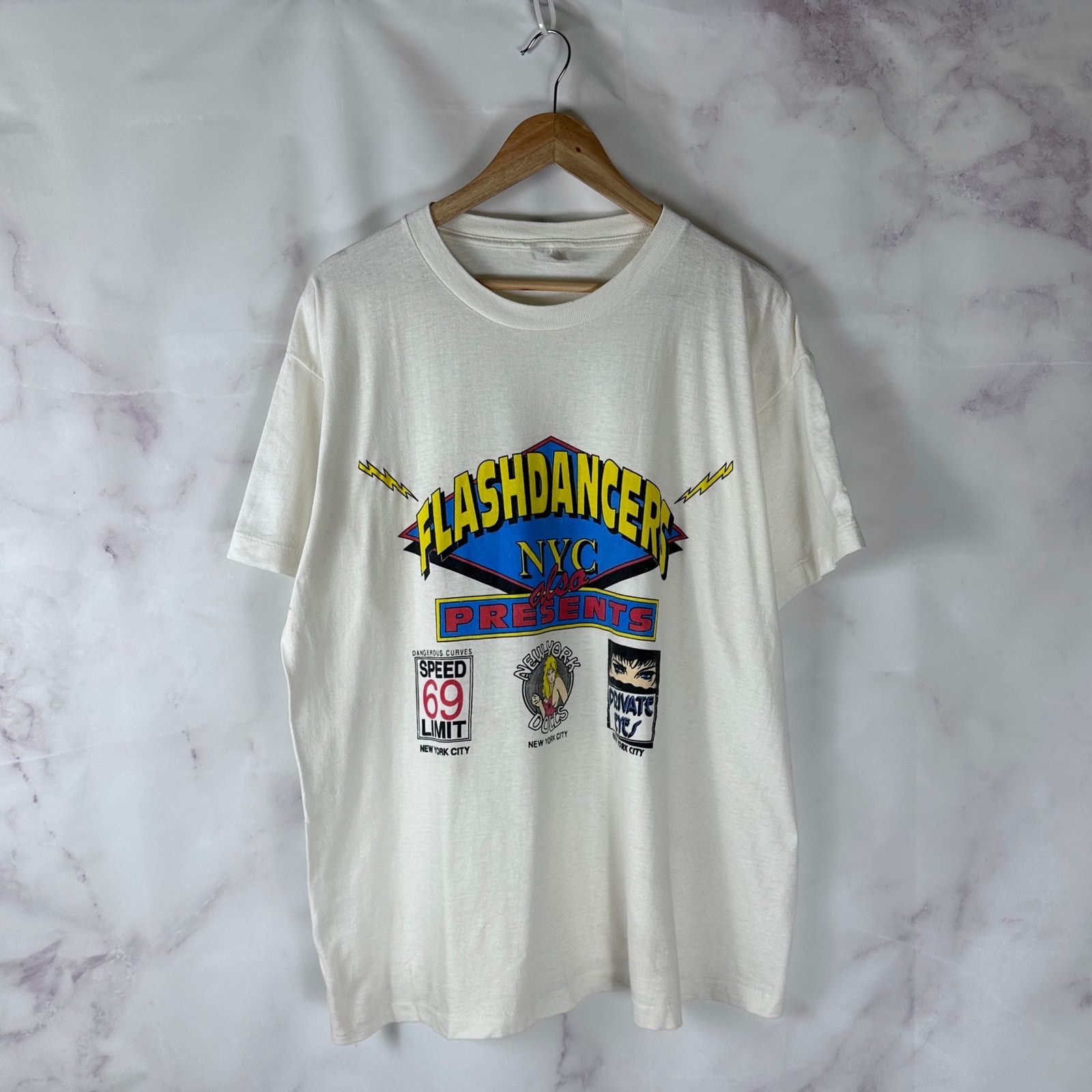 Vintage Flashdancers New York 80s White Graphic Tee Size US XL / EU 56 / 4 - 1 Thumbnail