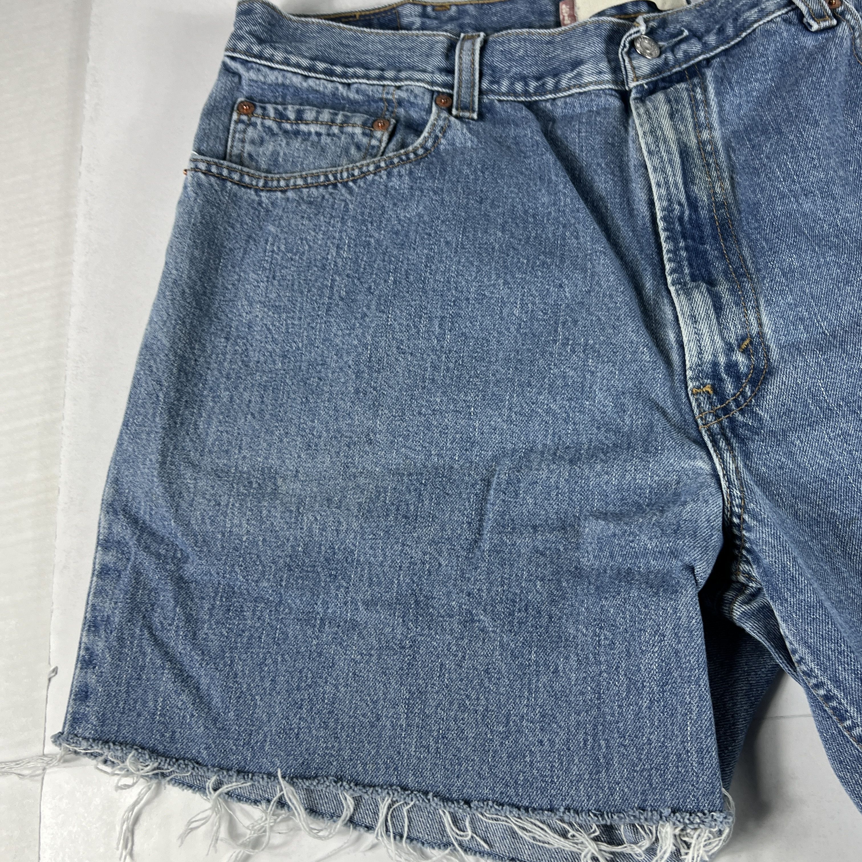 Levi's Y2K Levi's Jeans Shorts 560 Loose Cut Off Cotton Denim Jorts Size US 38 / EU 54 - 3 Thumbnail