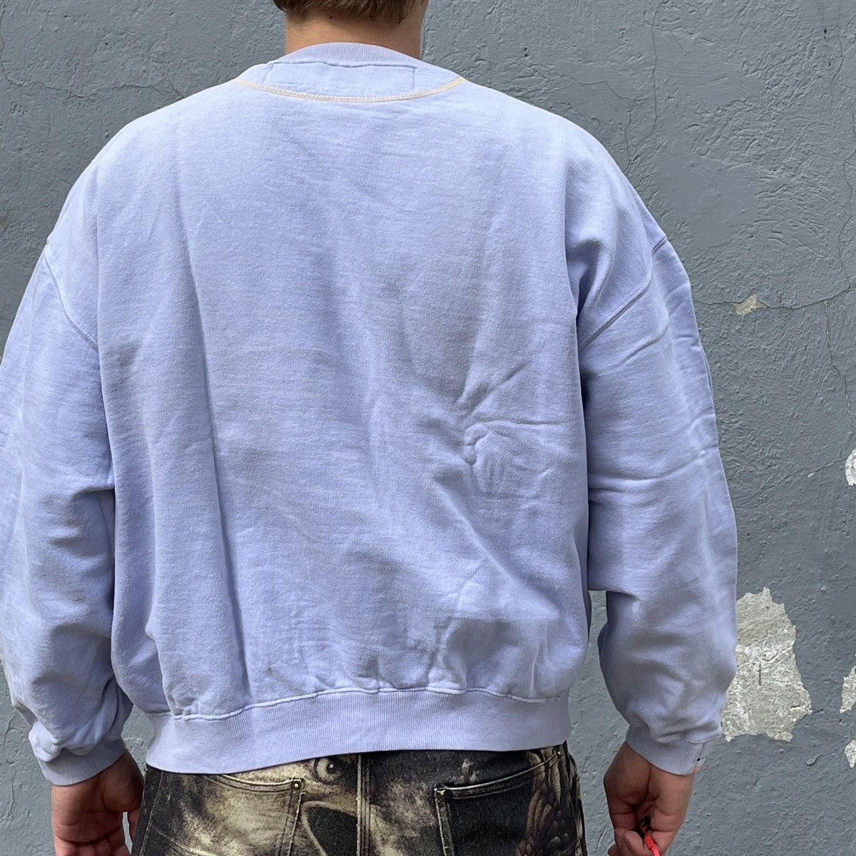 Vintage Vintage Lilac Crewneck 90s Size US M / EU 48-50 / 2 - 3 Thumbnail