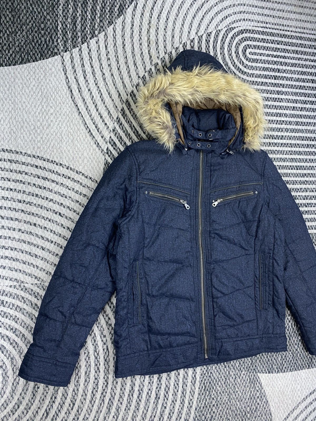 Japanese Brand Vintage Louis Chavlon Puffer Style Faux Fur Parka Size US M / EU 48-50 / 2 - 3 Thumbnail