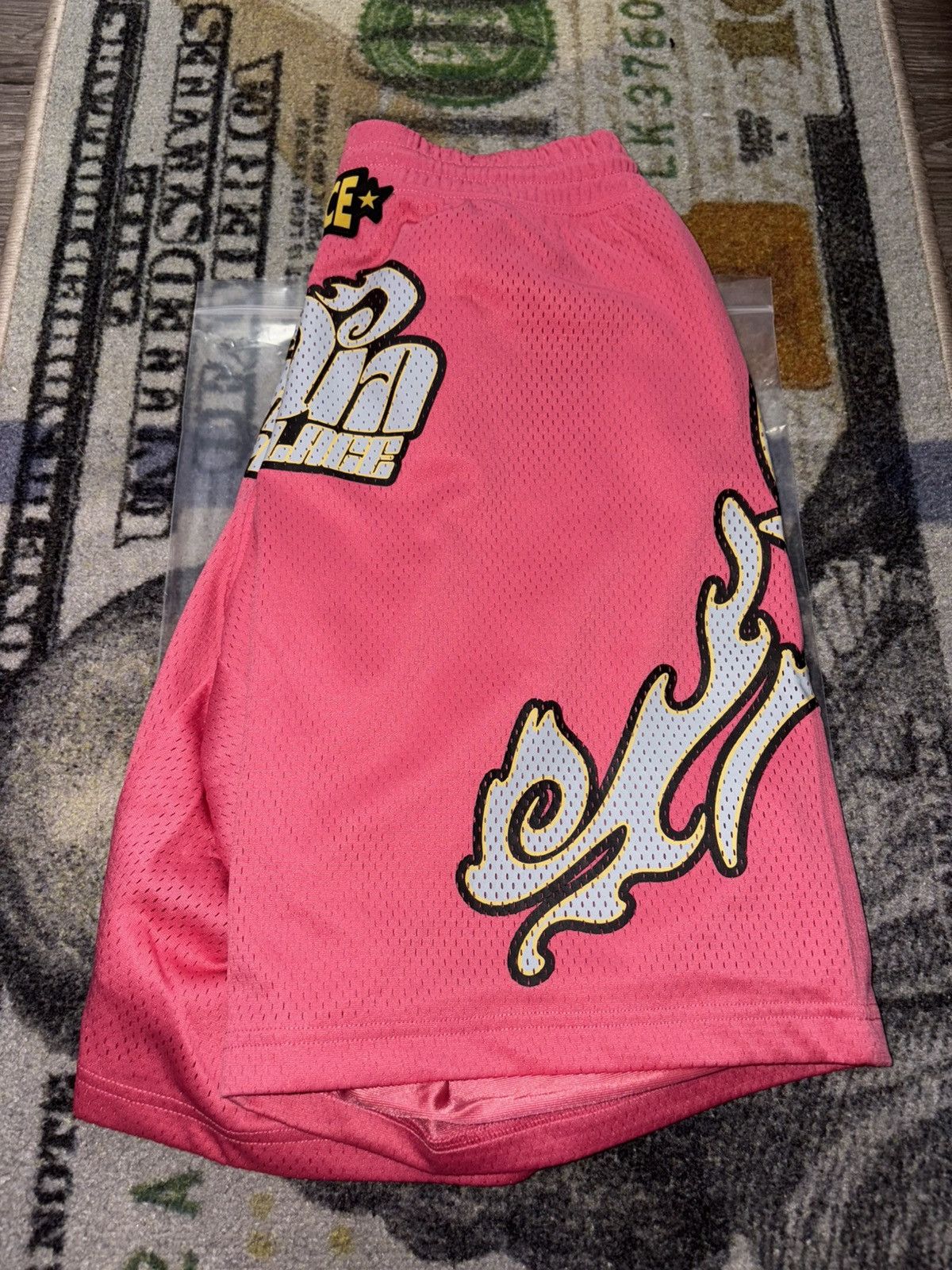 Palace Palace Muay Shorts Posh Pink (MEDIUM) Size US 30 / EU 46 - 1 Thumbnail