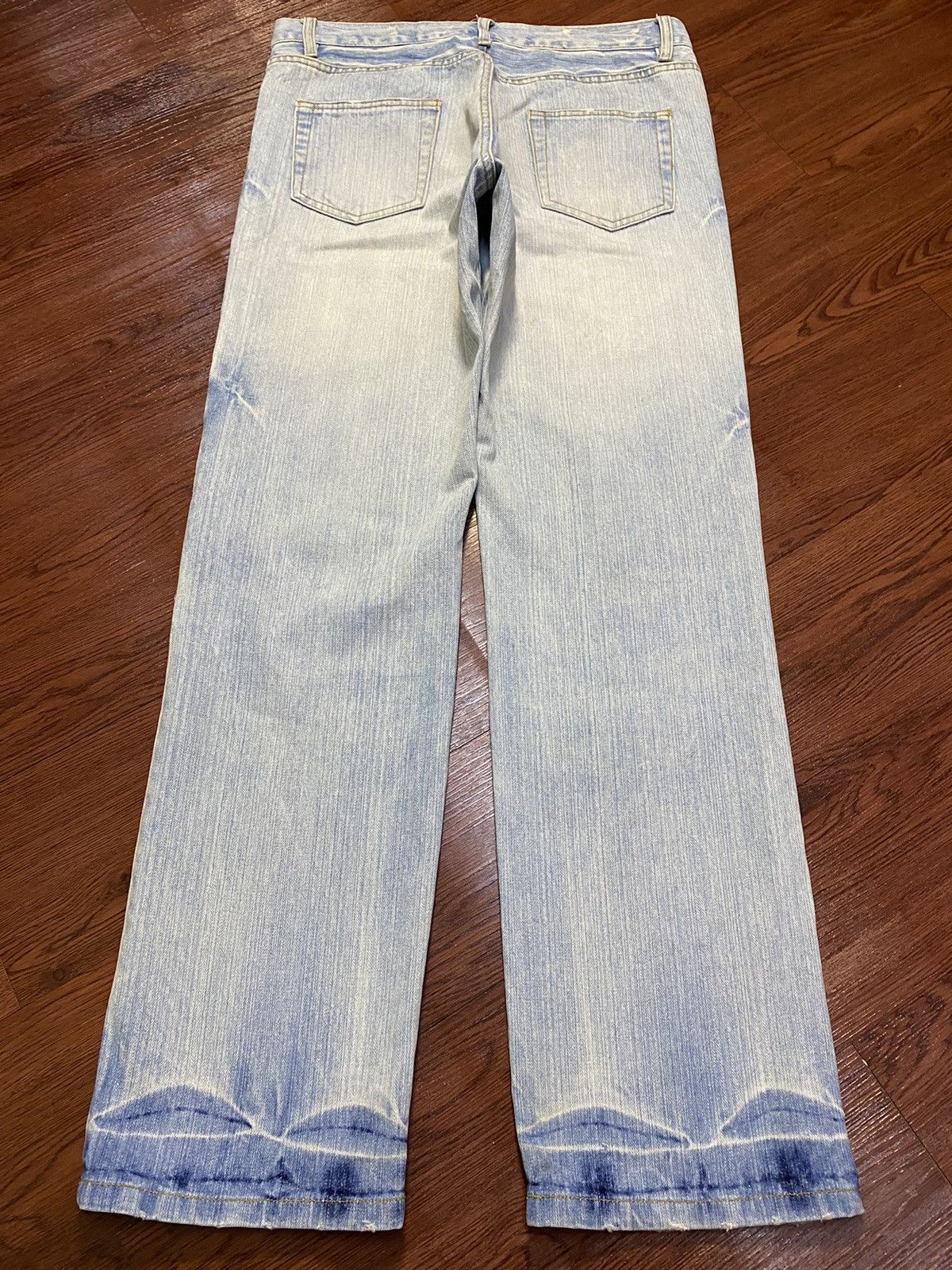 Japanese Brand Vintage Japanese Brands Faded Wash Distressed Loose Jeans Size US 32 / EU 48 - 2 Thumbnail