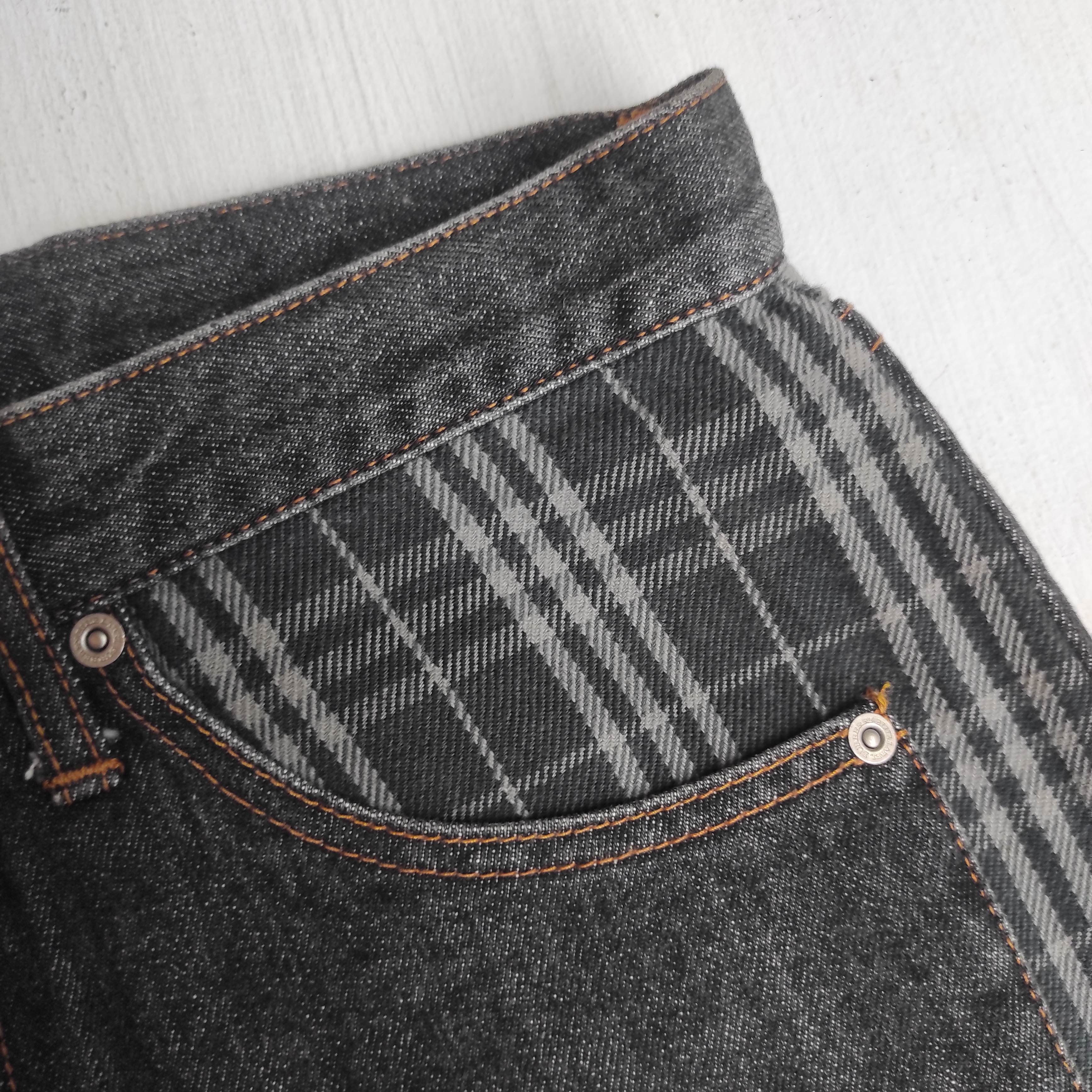 Burberry Vintage Burberry London Blue Label Nova Check Jeans Size US 30 / EU 46 - 7 Thumbnail