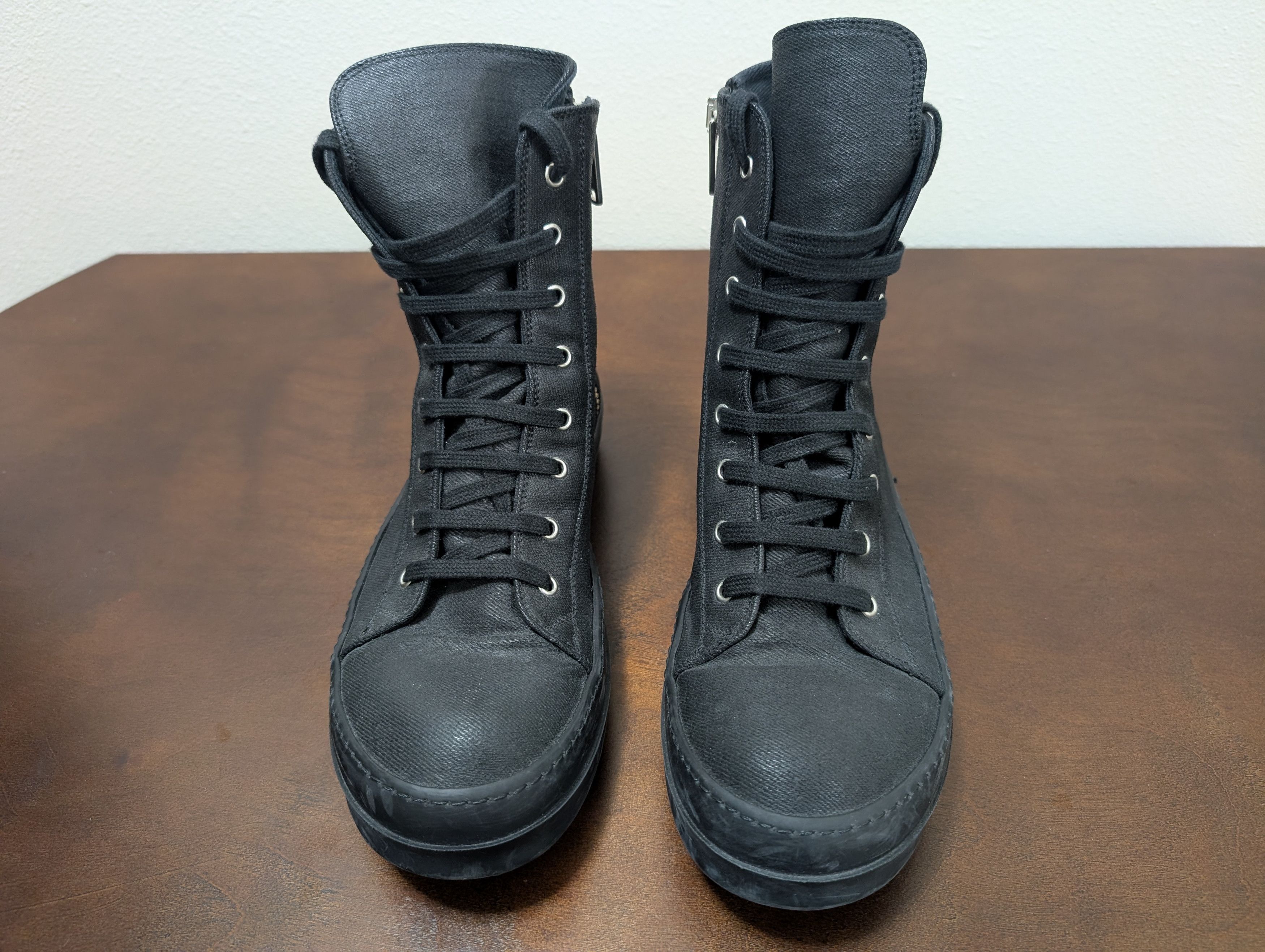 Rick Owens Drkshdw Rick Owens DRKSHDW Black Coated Sneakers Size US 9 / EU 42 - 2 Thumbnail