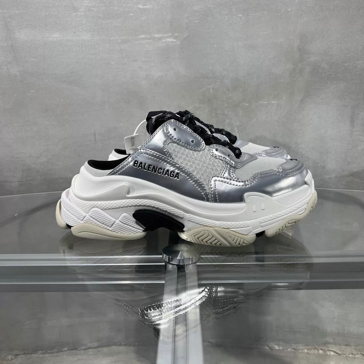 Balenciaga BLCG Silver Women's Slide Dad Sneakers 37 Size US 7 / IT 37 - 4 Thumbnail