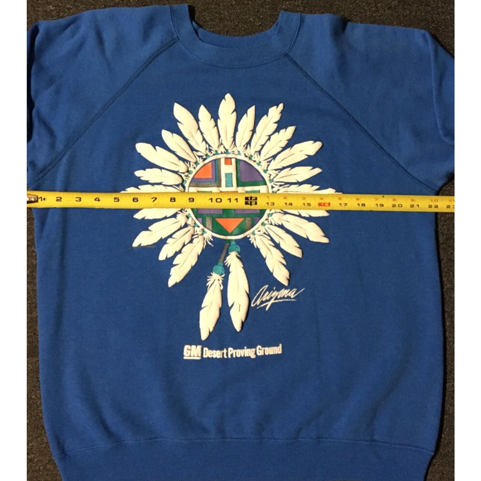 Vintage VINTAGE General Motors Sweatshirt Desert Proving Ground Arizona Native Feather Mask 90s GM Western, Southwestern, Tribal Blue M Size US M / EU 48-50 / 2 - 4 Thumbnail