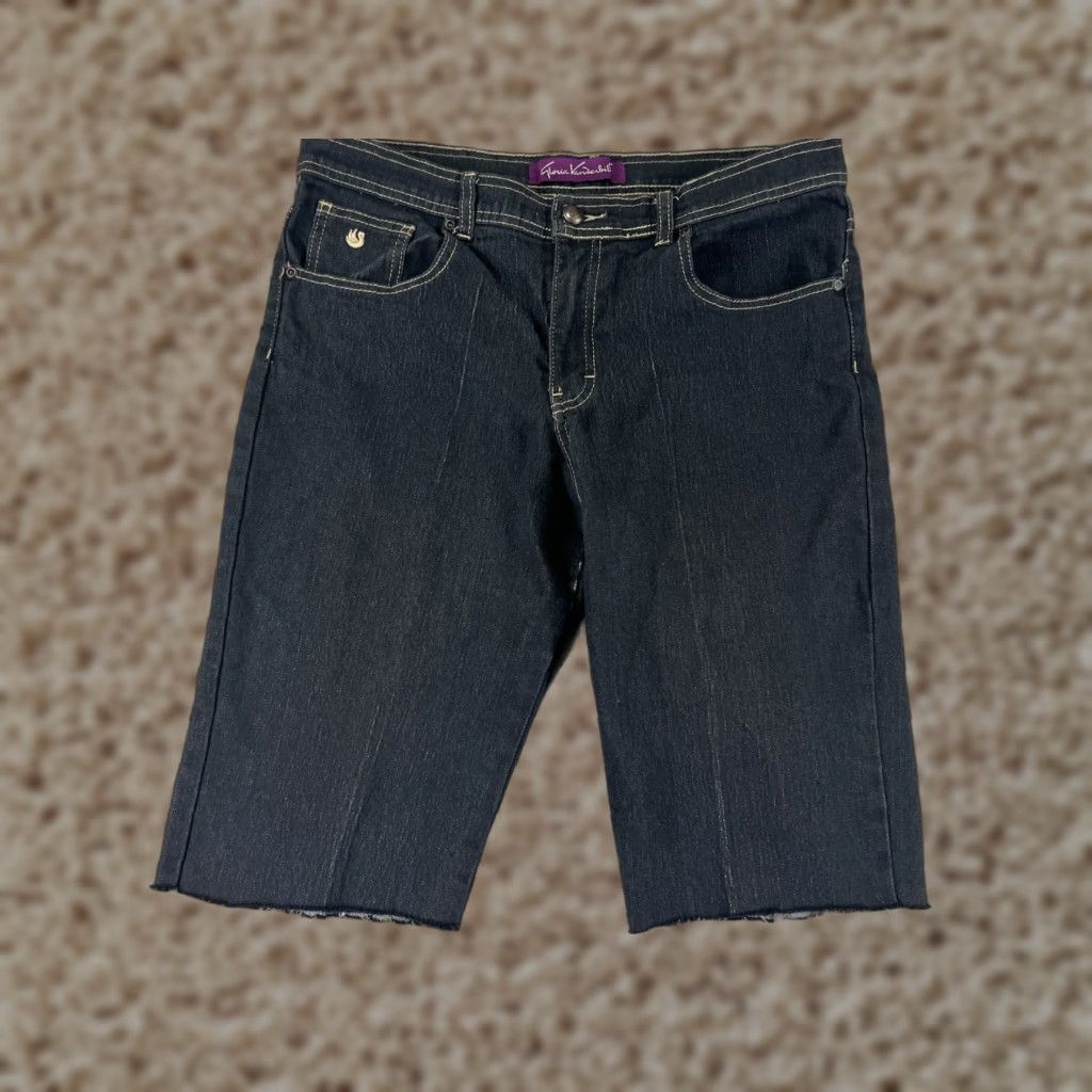 Gloria Vanderbilt Gloria Vanderbilt Shorts Womens 14 Black Cutoff Denim Jean Cotton Blend 32x13 Size 36" / US 14 / IT 50 - 1 Thumbnail