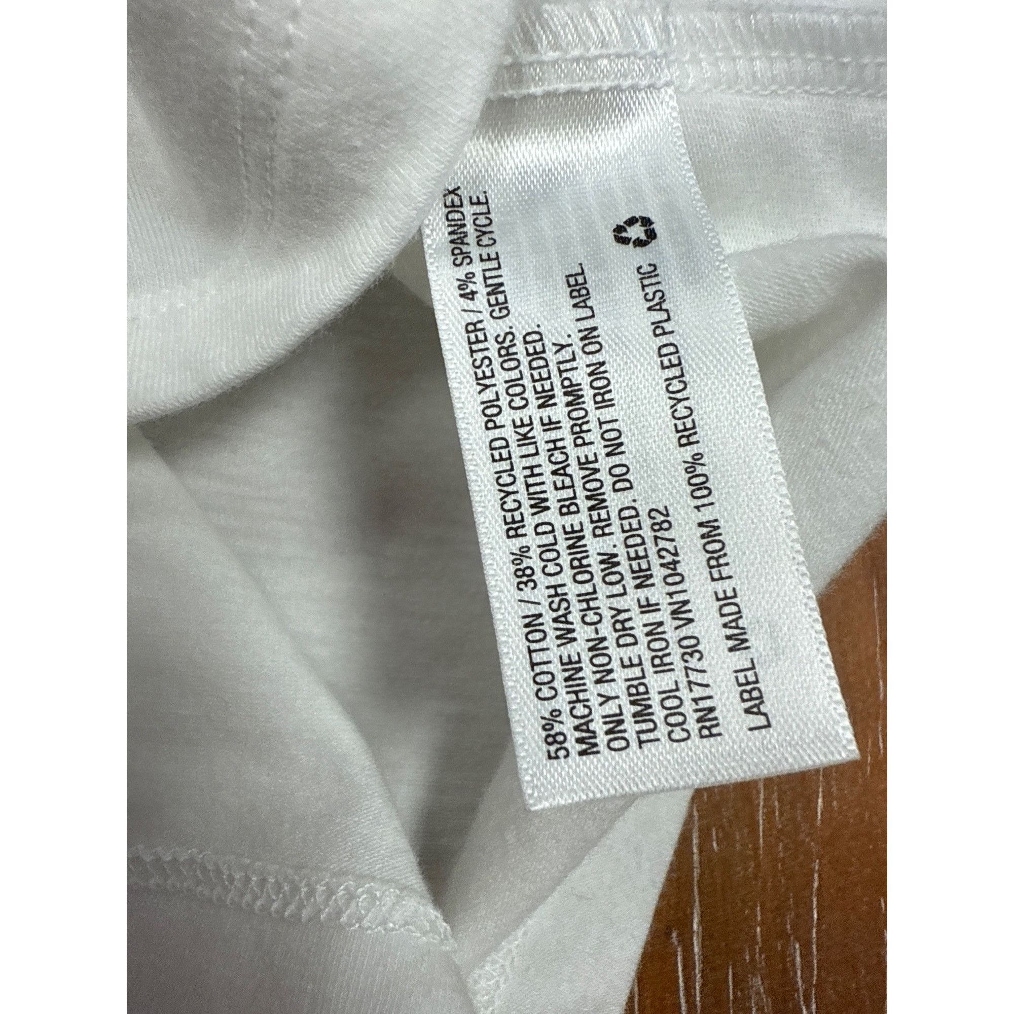 Other Universal Thread White Tank Top L Cotton/Polyester Blend Sco Size L / US 10 / IT 46 - 6 Thumbnail
