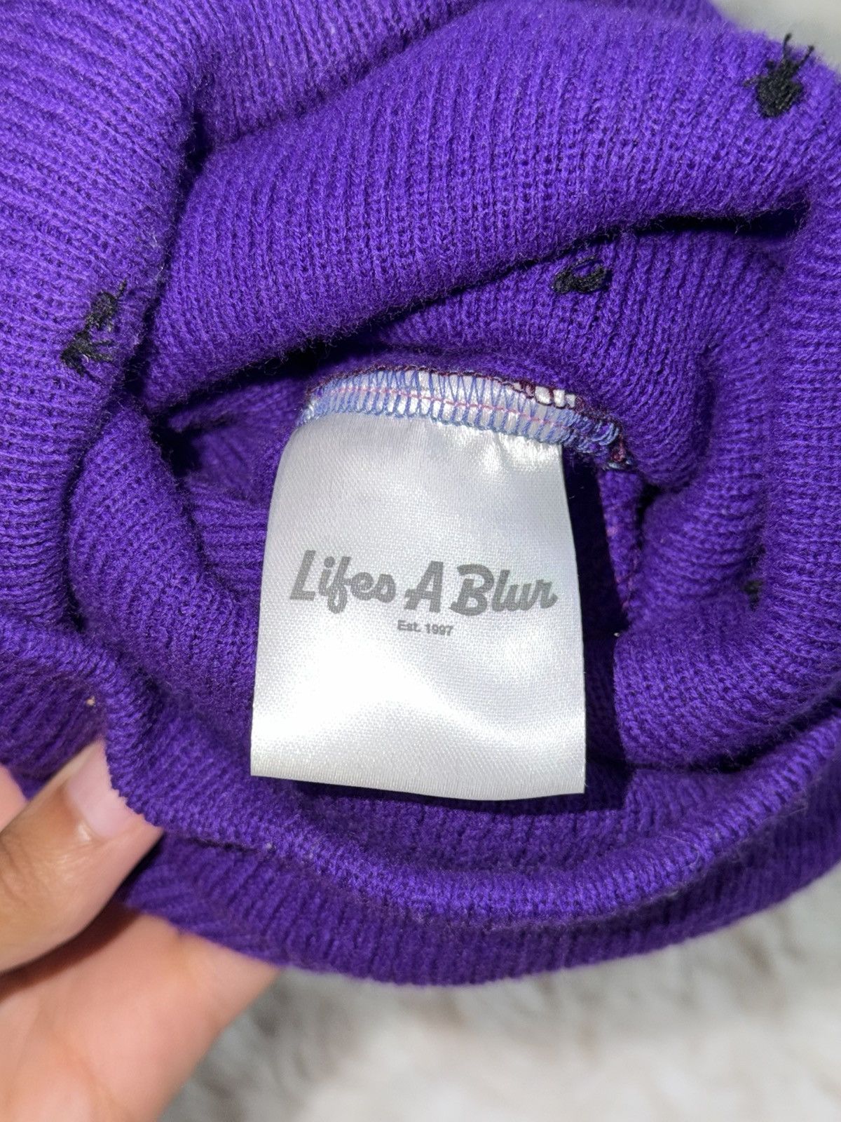 Other Lab (Life’s a blur) purple beanie Size ONE SIZE - 3 Thumbnail