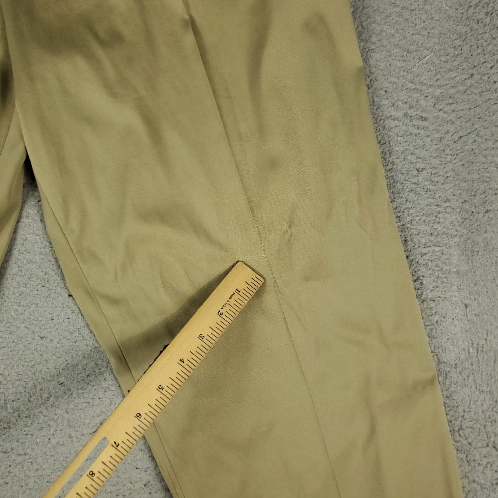 Nike Nike Pants Mens Regular Chino Trousers 35x32 Beige Dri Fit Pleated Front Pocket Logos Vintage No 90s Preppy Outdoor American Classic Sports Size US 35 - 3 Thumbnail