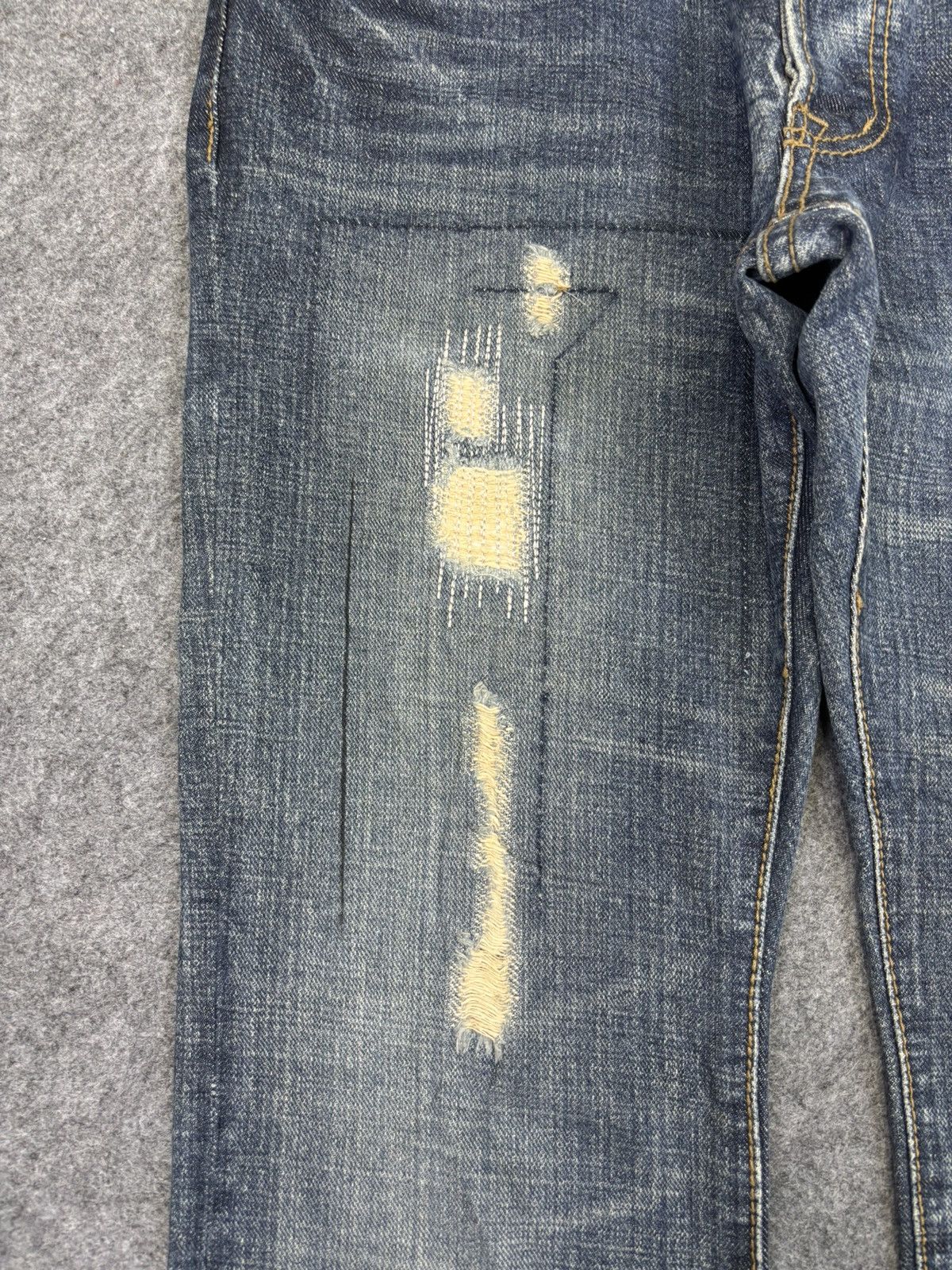 Boycott 💥Art Of Distressed💥Boycott Insane Distressed Denim F945 Size US 32 / EU 48 - 6 Thumbnail