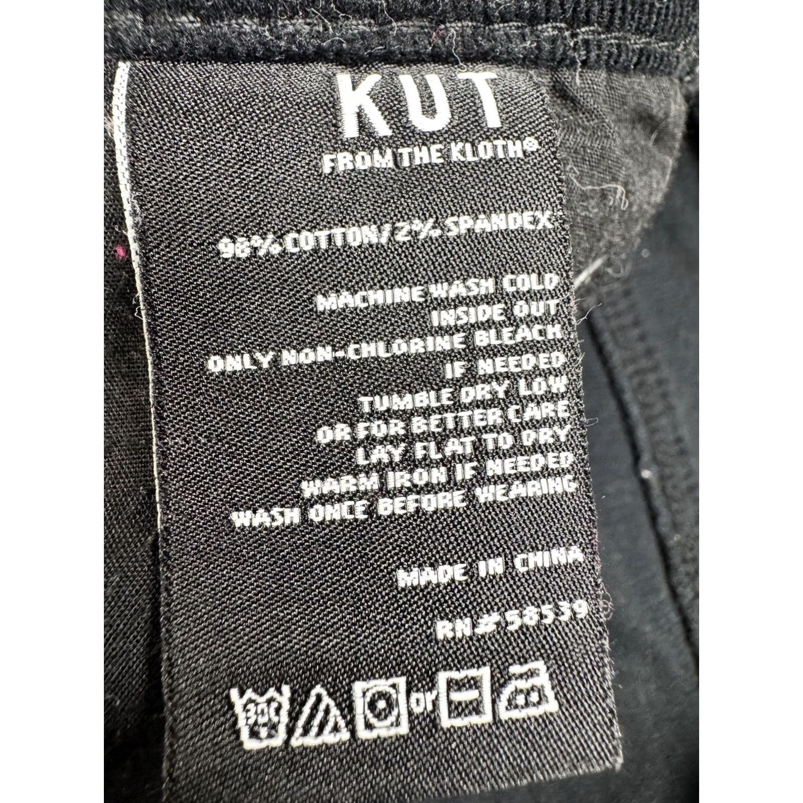 Vintage VINTAGE KUT from the Kloth Women's Corduroy Skinny Jeans Mid-Rise Cotton Black 4 - Pants - 32" Waist 28" Inseam Womens Size 27" / US 4 / IT 40 - 5 Thumbnail