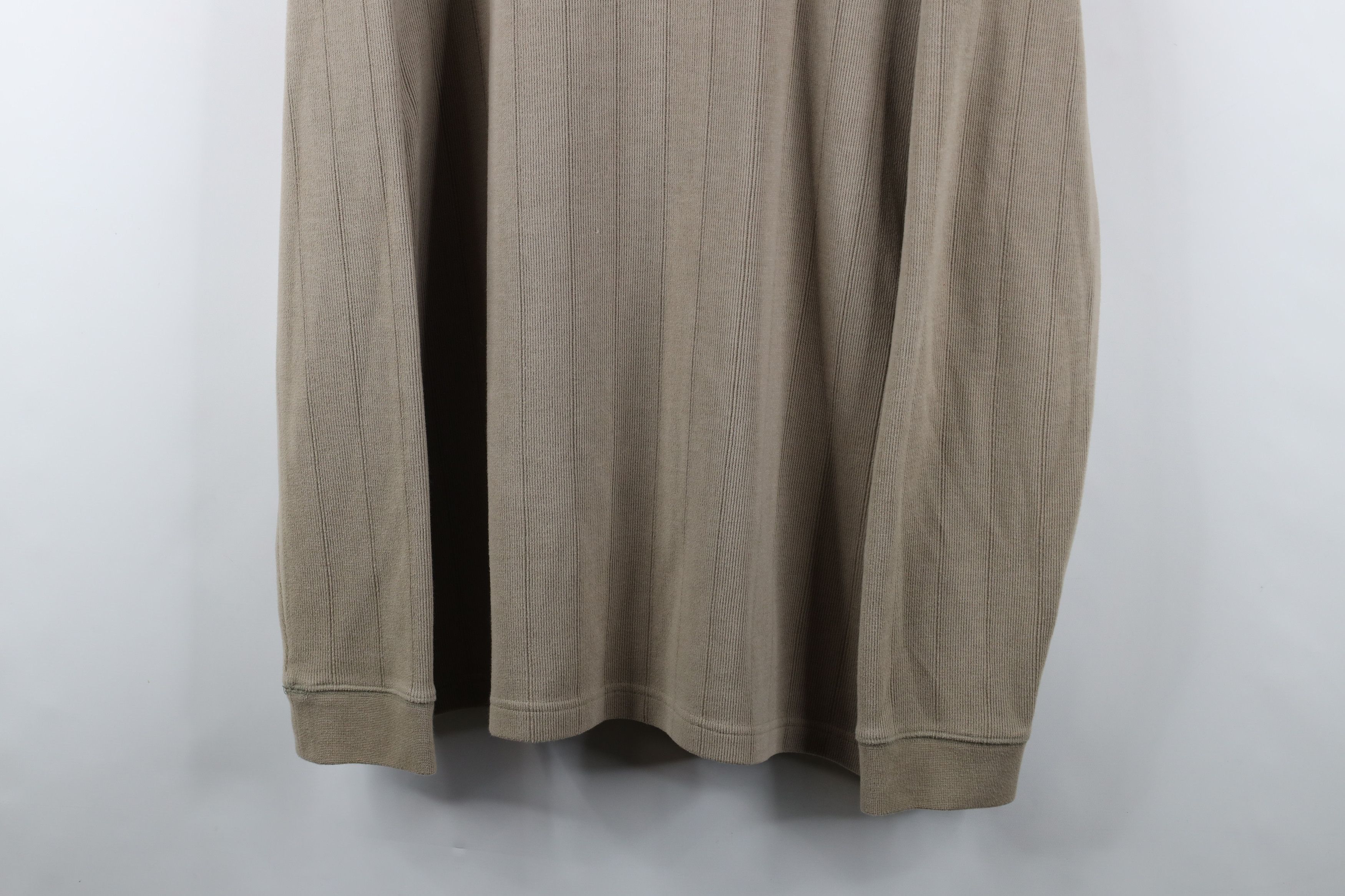 Columbia × Vintage Vintage Columbia Spell Out Ribbed Knit V-Neck Sweater Beige Size US XXL / EU 58 / 5 - 3 Thumbnail