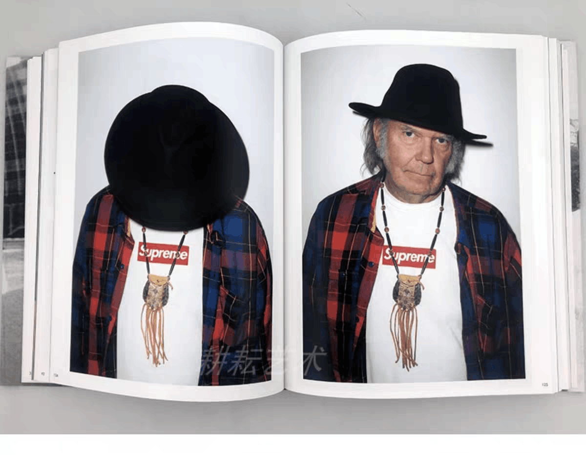 Supreme SUPREME BOOK VOL 2 FW19 Size ONE SIZE - 4 Thumbnail