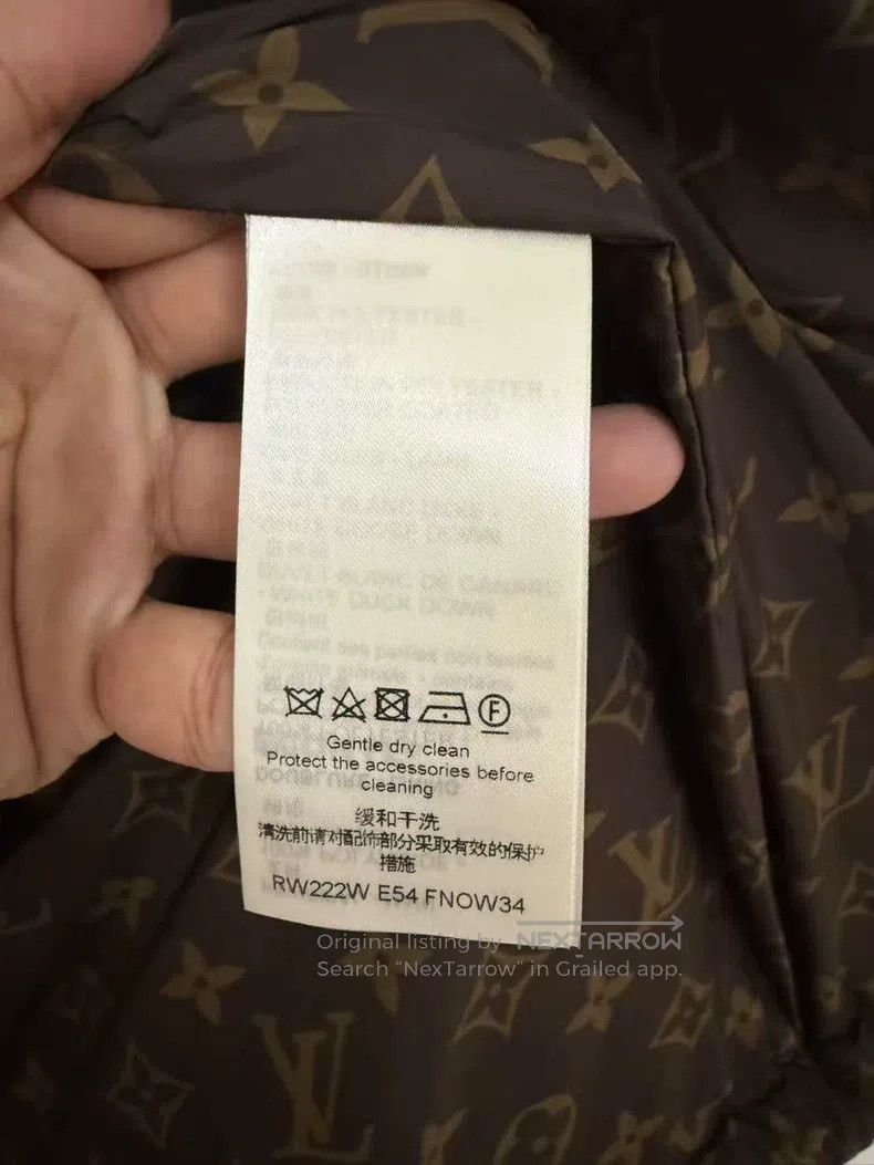 Louis Vuitton Louis Vuitton White inside presbyopia full of logo down ja Size XS / US 0-2 / IT 36-38 - 5 Thumbnail