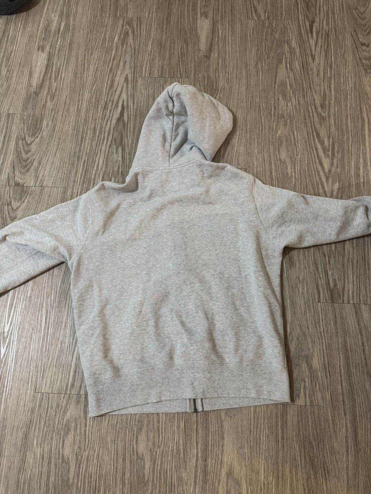 Uniqlo Uniqlo Zip Up Hoodie Size L / US 10 / IT 46 - 2 Thumbnail