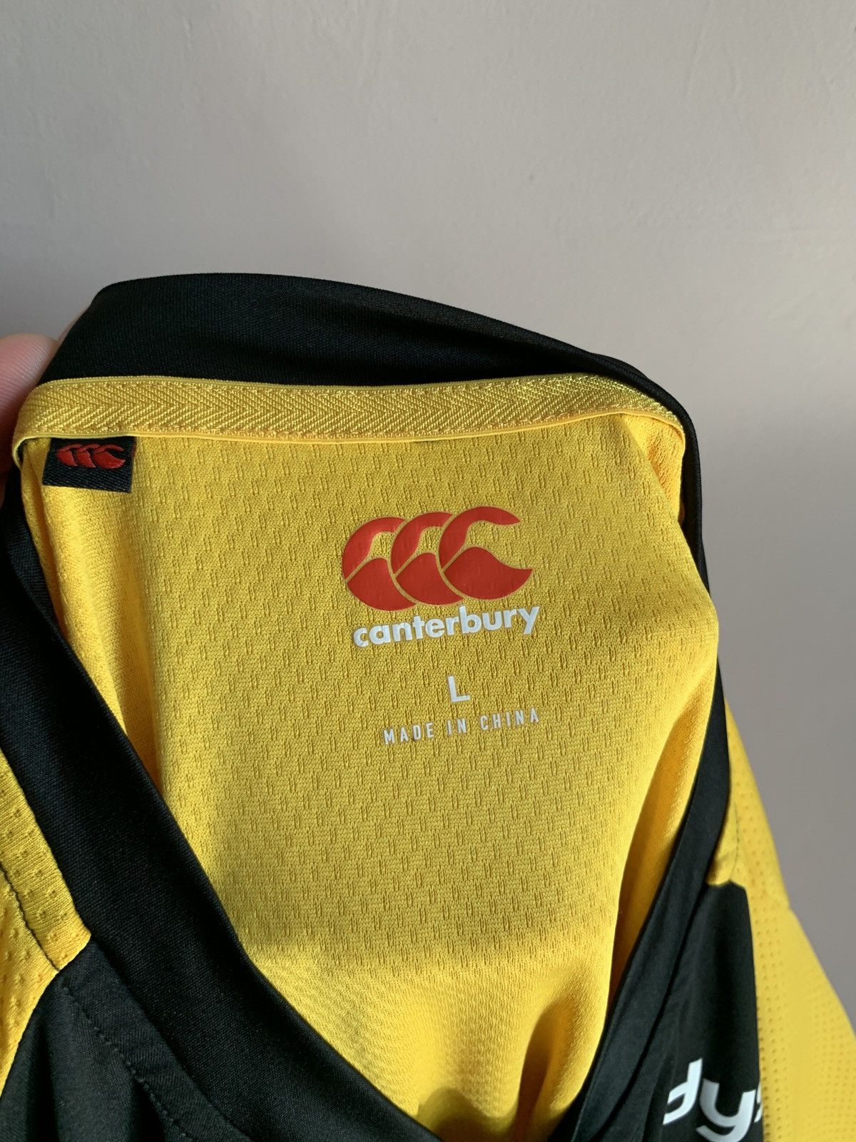 Canterbury of New Zealand Bath Training Rugby Union Shirt Canterbury Jersey Size L Size US L / EU 52-54 / 3 - 6 Thumbnail