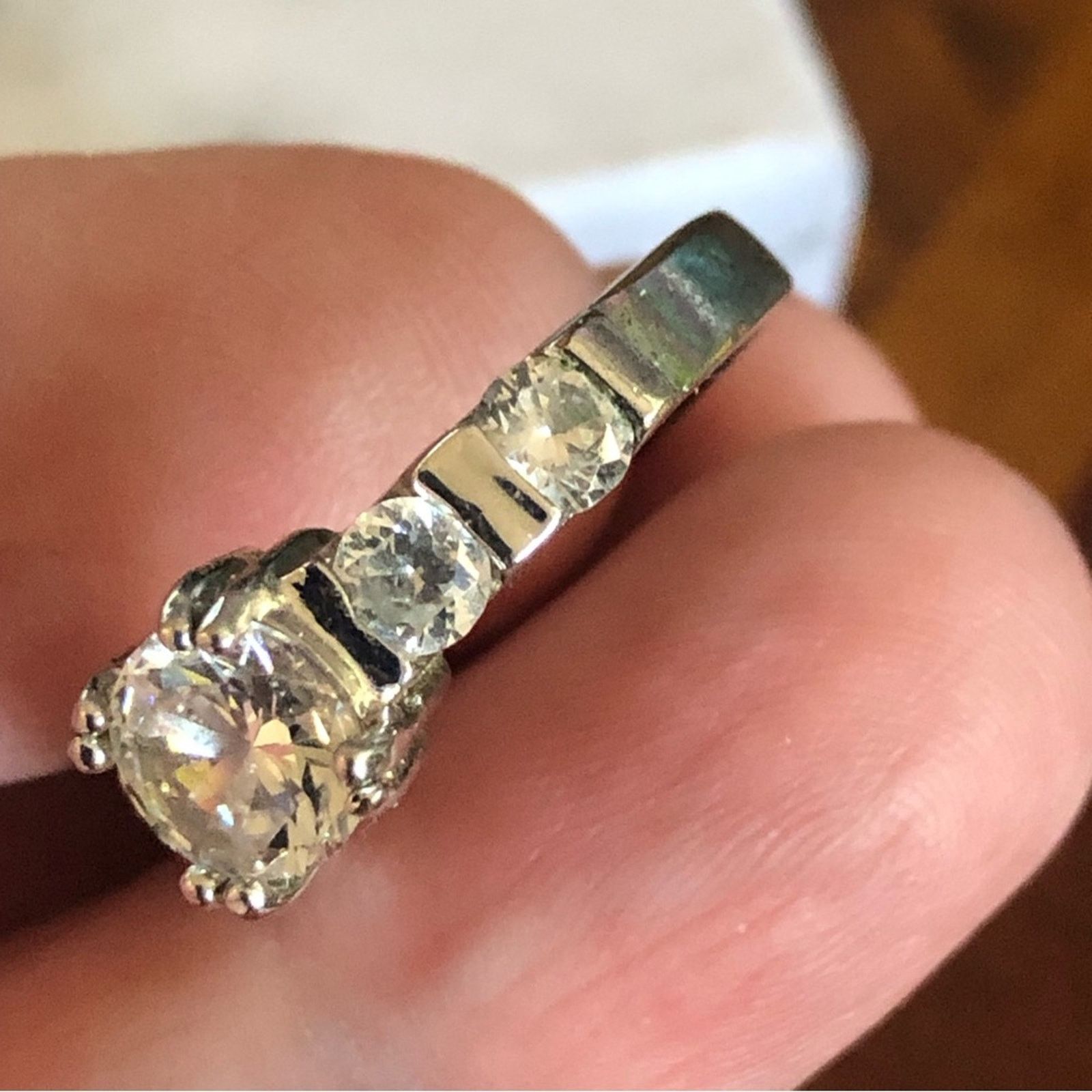 Vintage Vintage 14kt white gold cubic zirconia wedding band Size ONE SIZE - 14 Thumbnail