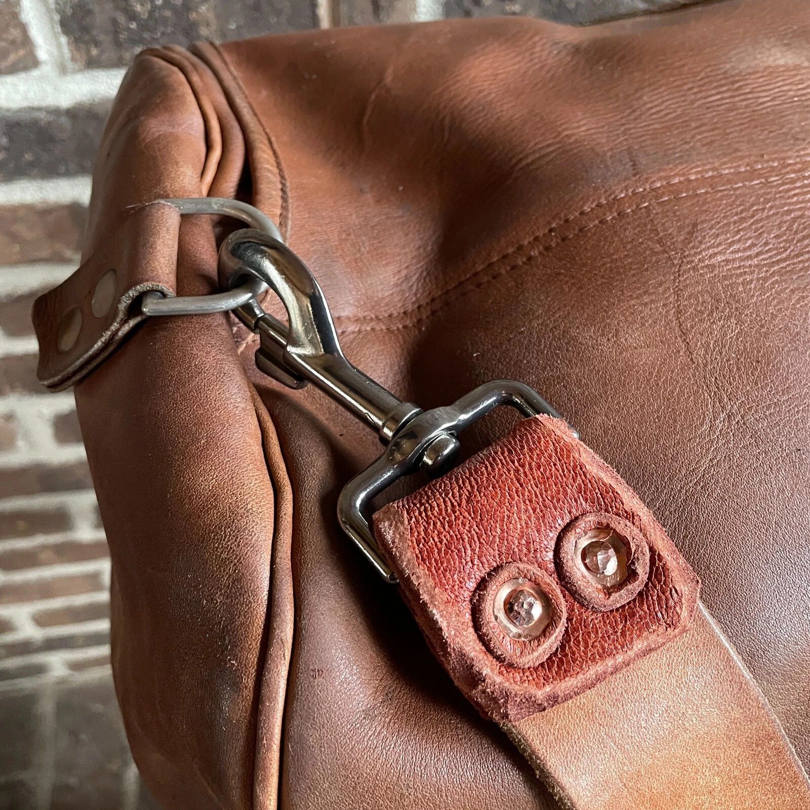 Other RARE VINTAGE 1970s GOKEY CUSTOM LEATHER XL DUFFEL BAG R$4898 Size ONE SIZE - 16 Thumbnail