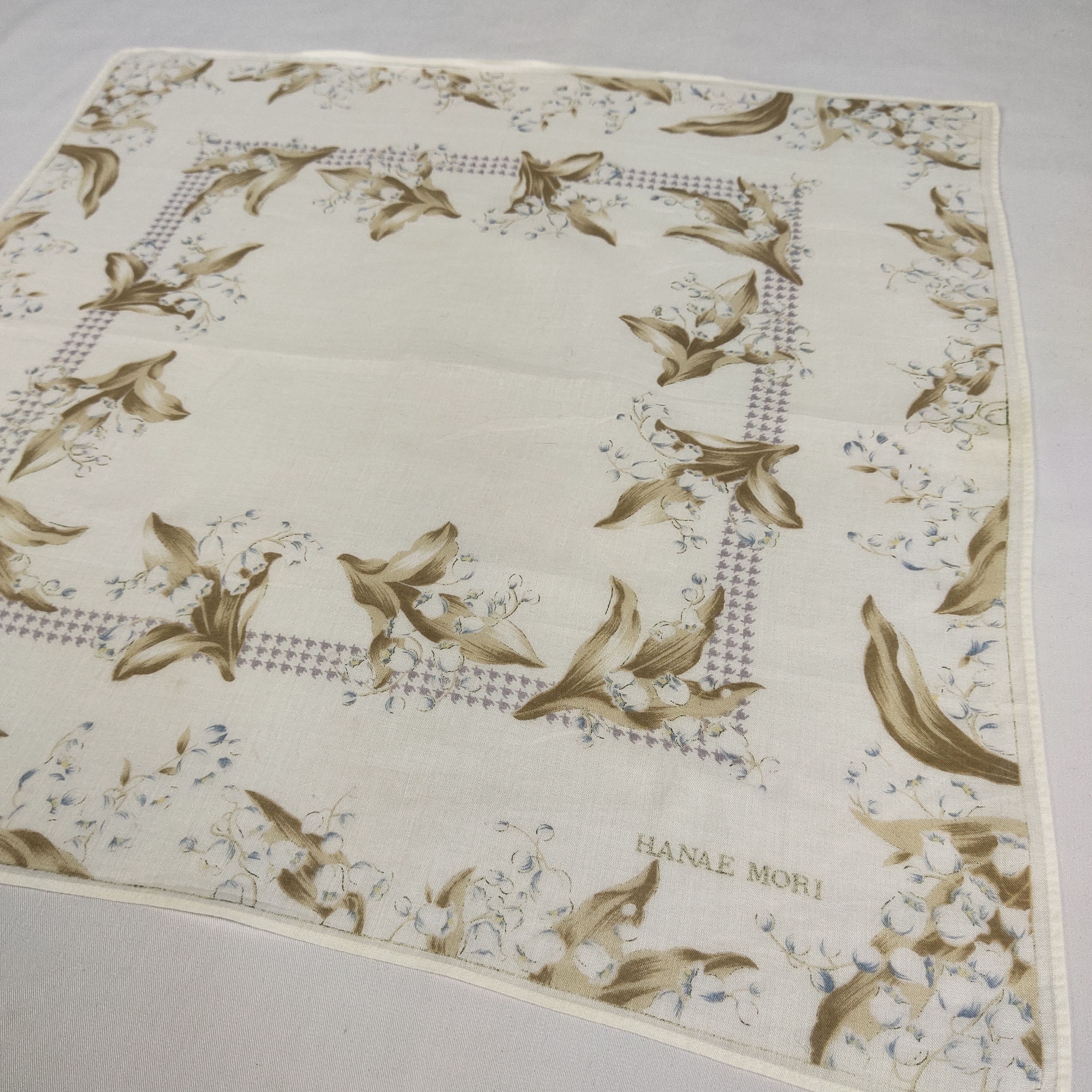 Hanae Mori × Vintage Hanae Mori Handkerchief / Neckerchief / Bandana FZ349 Size ONE SIZE - 4 Thumbnail