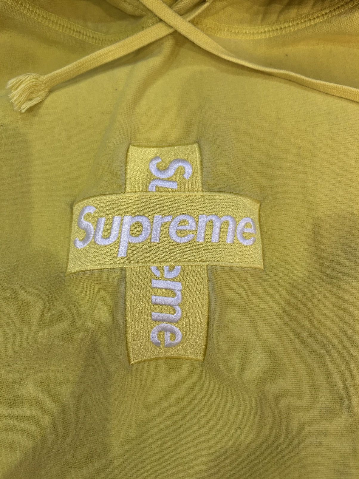 Supreme Supreme Cross Box Logo Hooded Sweatshirt Large Yellow Size US L / EU 52-54 / 3 - 2 Thumbnail