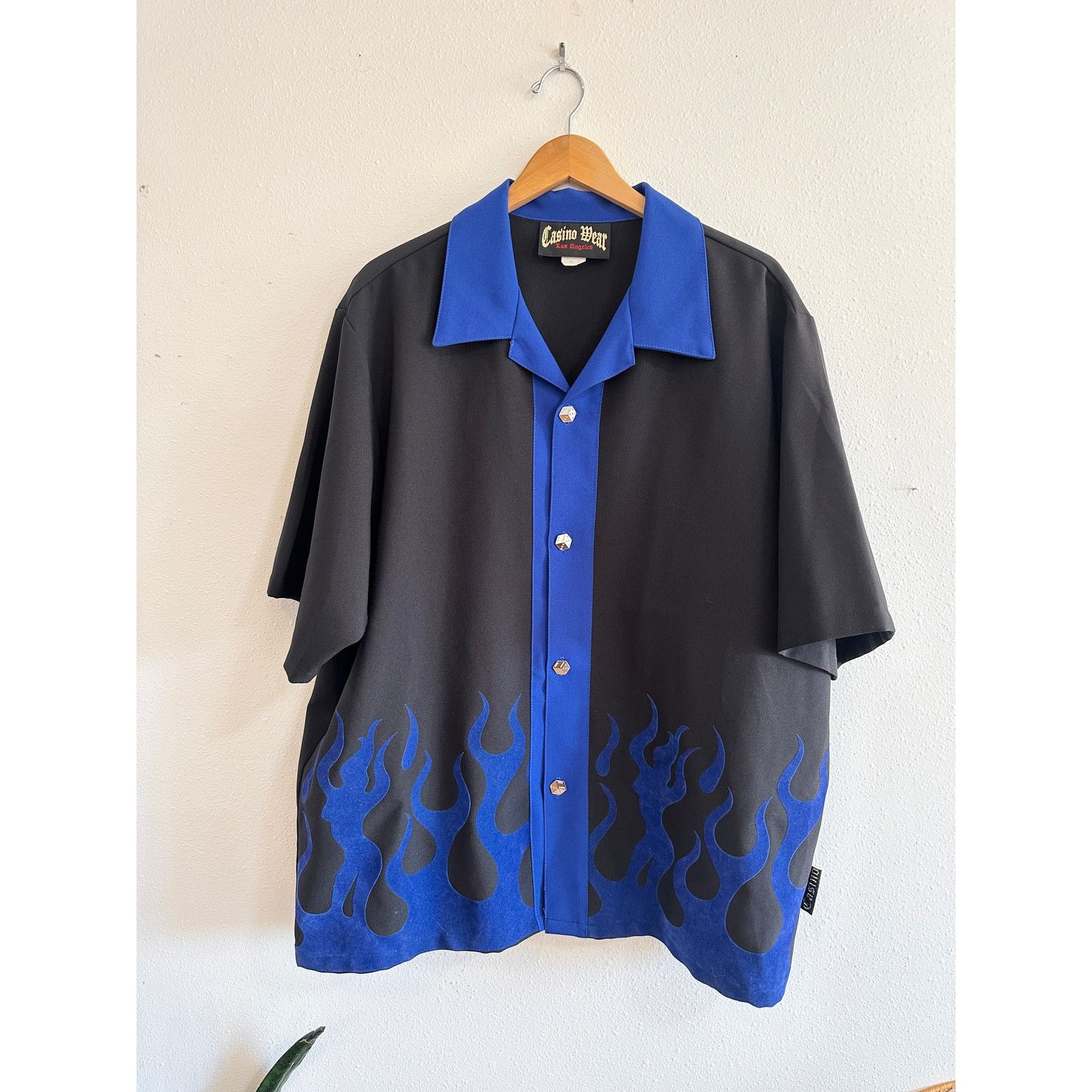 Vintage 90’s Guy Fieri Vibes Blue Flame Casino Button Up XL Size US XL / EU 56 / 4 - 1 Thumbnail