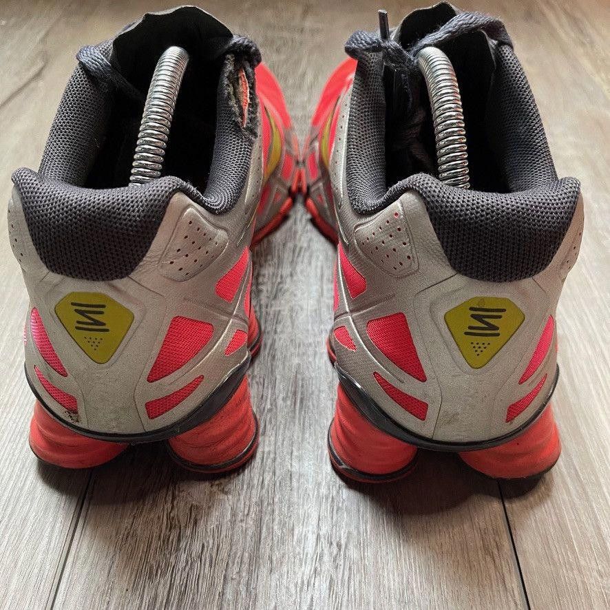 Nike NIKE • Shox Turbo 12 "Solar Red" (9M) Size US 9 / EU 42 - 11 Thumbnail