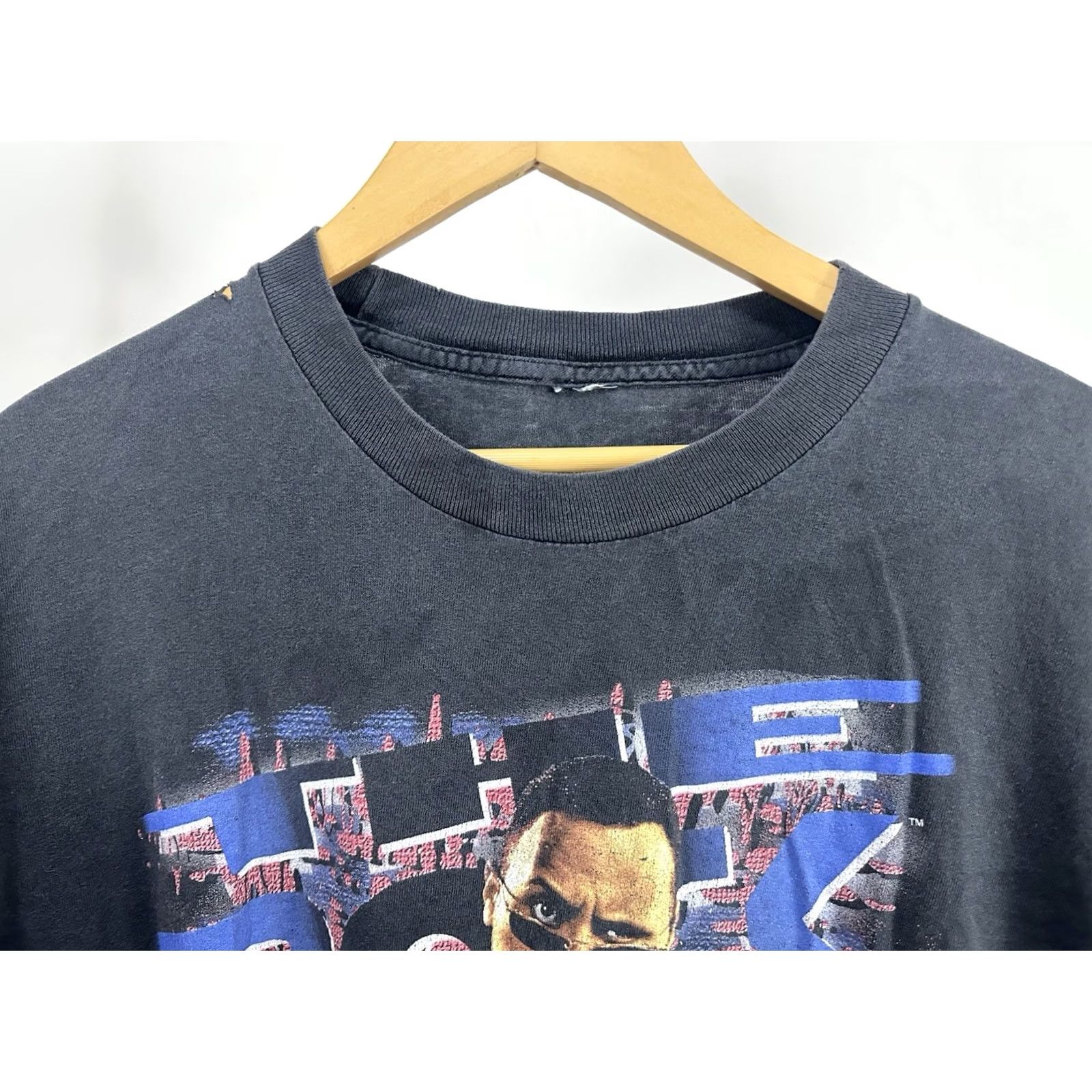 Vintage VTG 90s The Rock WWF Wrestling Tee XL Black T-Shirt Mens Size US XL / EU 56 / 4 - 4 Thumbnail