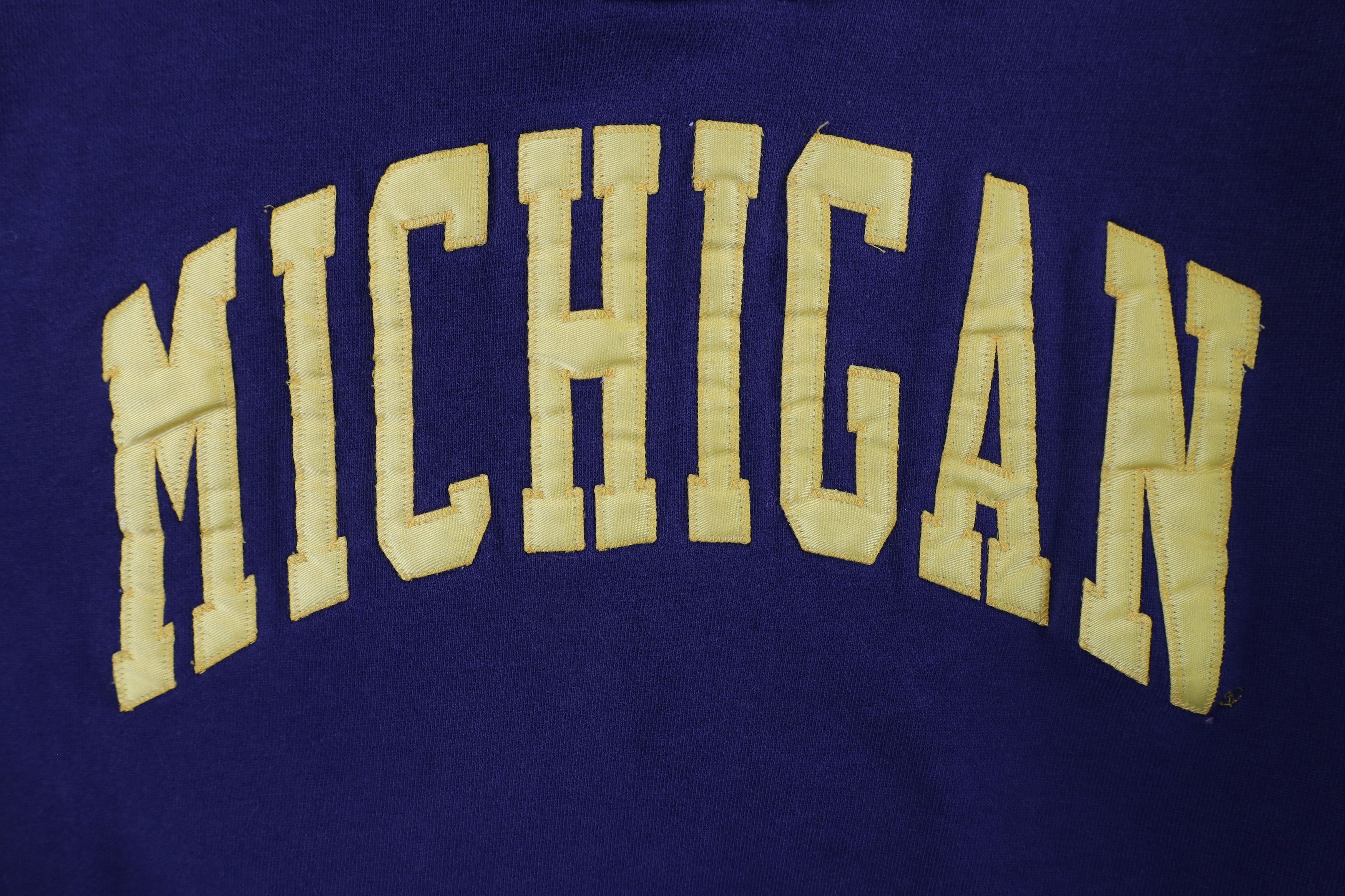 Russell Athletic × Vintage Vintage 90s Russell Athletic University of Michigan Hoodie Size US M / EU 48-50 / 2 - 9 Thumbnail