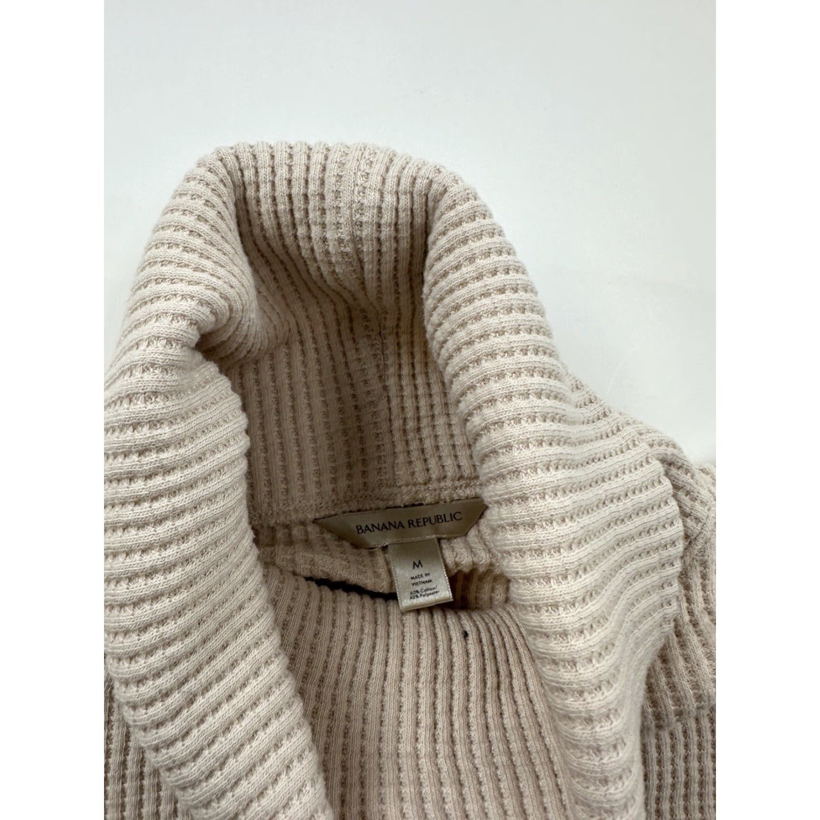 Banana Republic Banana Republic Sweater Womens Medium Beige Turtleneck Waffle-Knit Long Sleeve Pullover Size M / US 6-8 / IT 42-44 - 3 Thumbnail