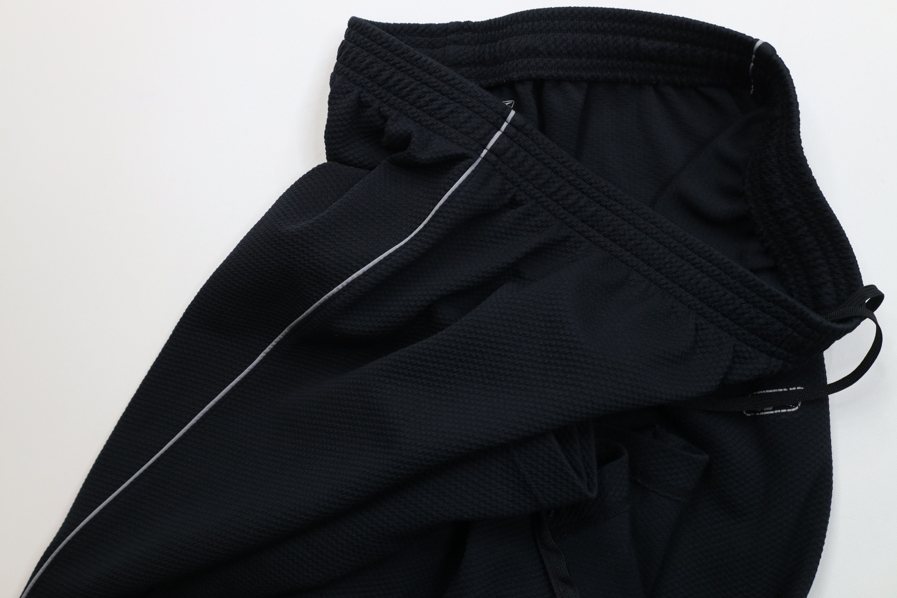 Reebok Vintage Reebok Thermal Waffle Knit Sweatpants Pants Black Size US 36 / EU 52 - 7 Thumbnail