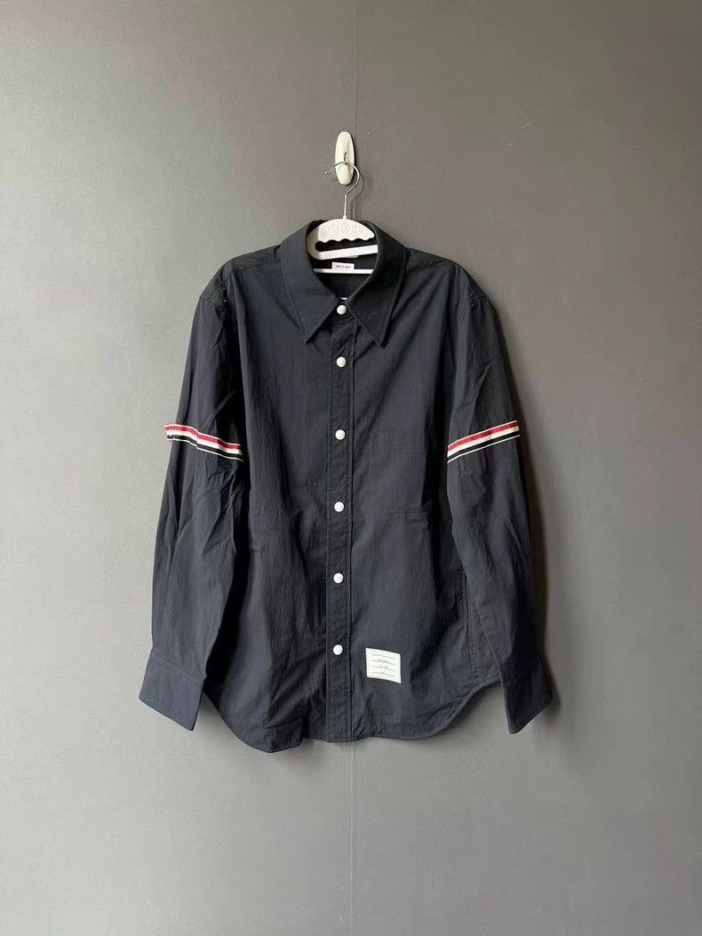 Thom Browne Thom Browne Double-breasted shirt jacket Size US S / EU 44-46 / 1 - 1 Thumbnail