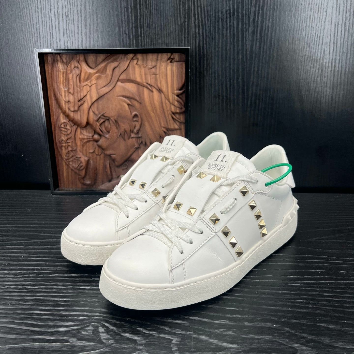 Valentino Valentino White Lowtop Sneakers 37 Women Size US 6.5 / IT 36.5 - 1 Thumbnail