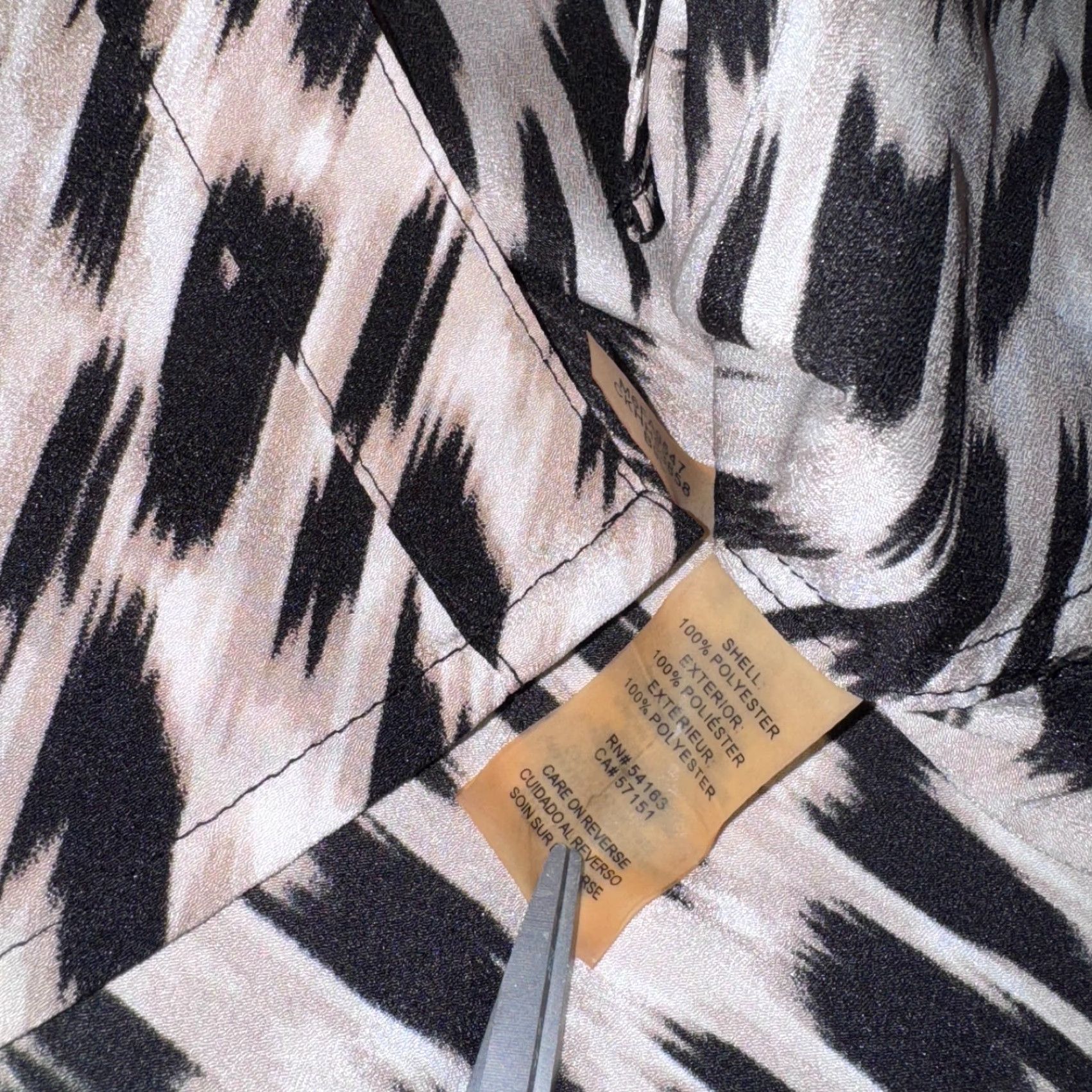 Calvin Klein Calvin Klein Women Blouse Shirt Leopard Animal Print Front Pocket Roll Tab Sleeve L Multicolor Size L / US 10 / IT 46 - 6 Thumbnail