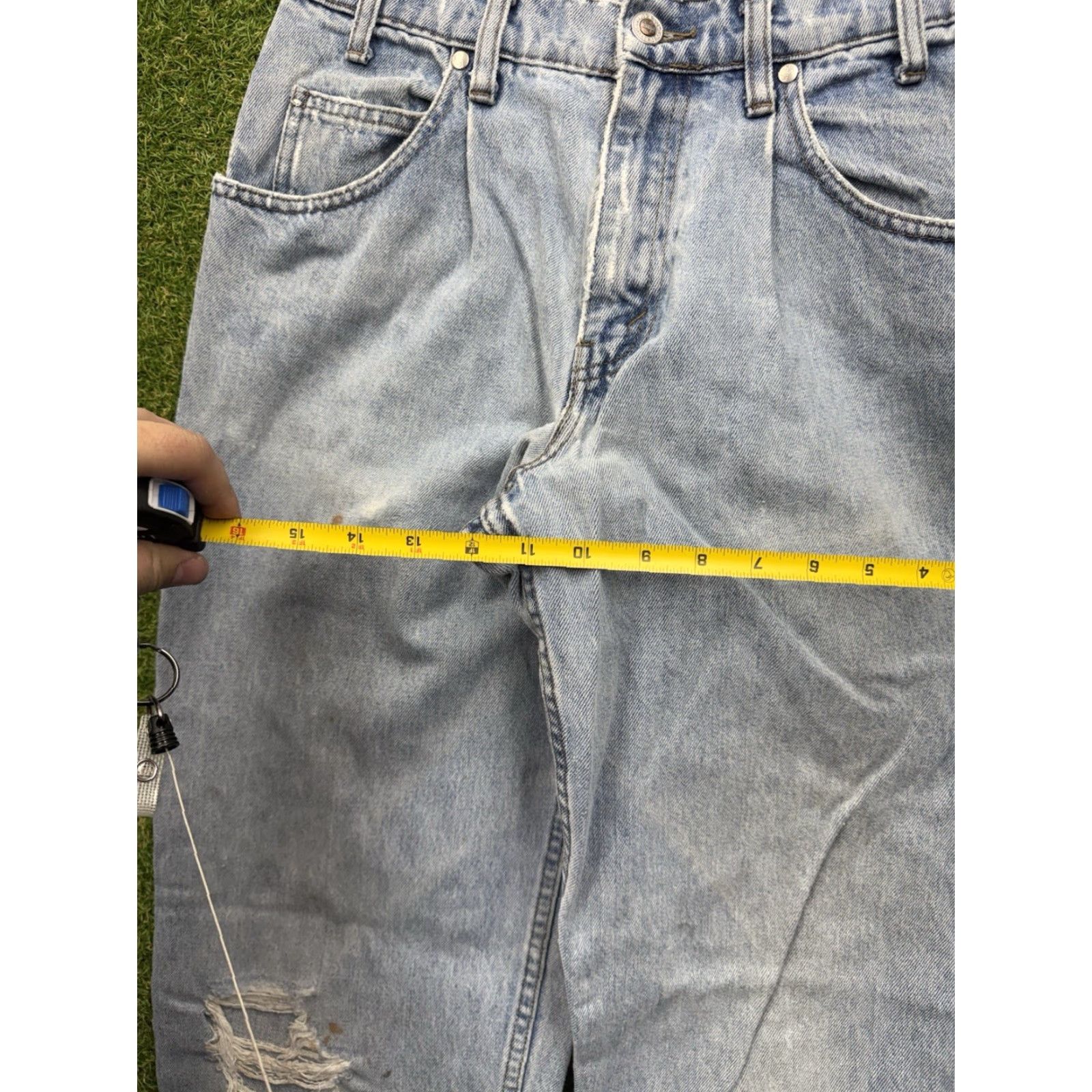 Levi's VINTAGE Levi's SilverTab Baggy Jeans Mens 30x32 Light Wash Denim 90s Relaxed Baggy Straight 5-Pocket Blue Cotton Jeans Mens Levi's Silvertab 90s Theme Size US 30 / EU 46 - 2 Thumbnail