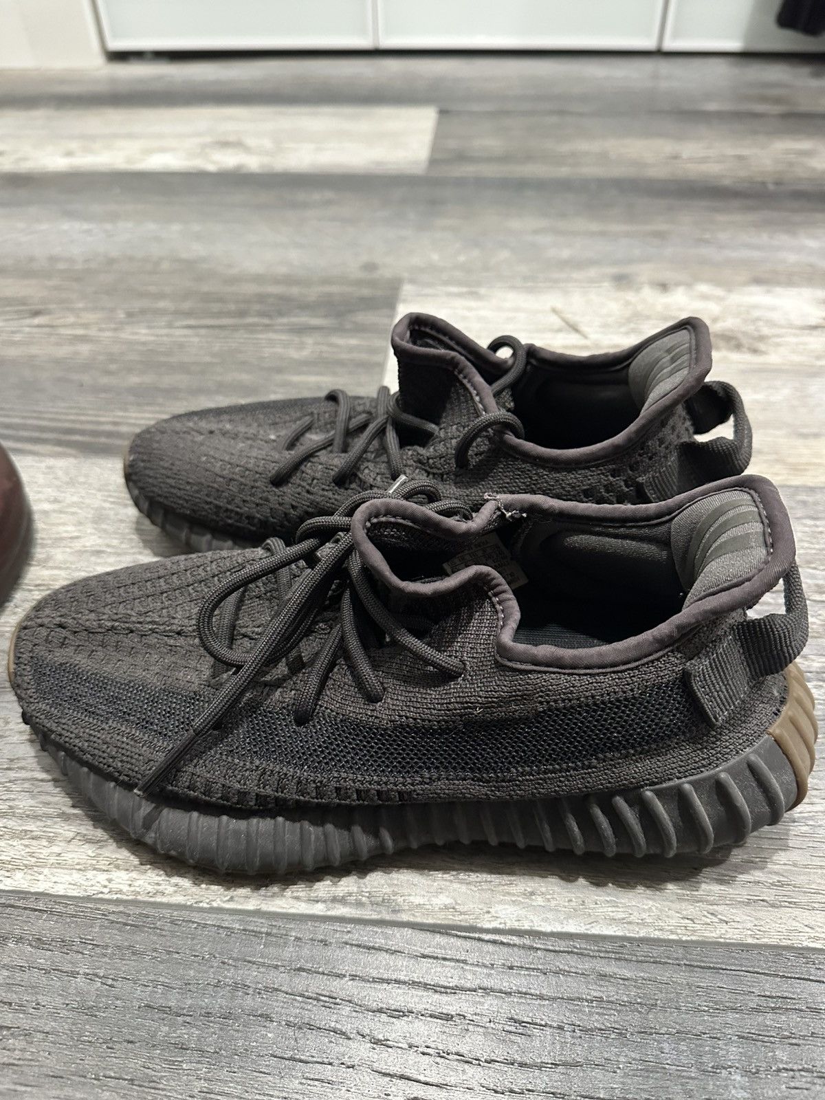 Yeezy Yeezy 350 V2 “Cinder” Size US 6.5 / EU 39-40 - 3 Thumbnail