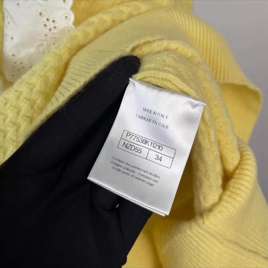 Chanel Chanel 24A Lemon & White Lace-Collar V-neck Cashmere Top 34 Size XS / US 0-2 / IT 36-38 - 2 Thumbnail