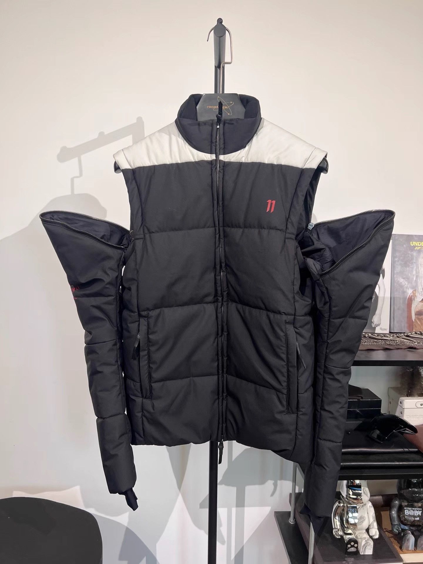 11 By Boris Bidjan Saberi Boris Bidjan Saberi 11by bbs Printed Padded Jacket K35 Size US S / EU 44-46 / 1 - 1 Thumbnail