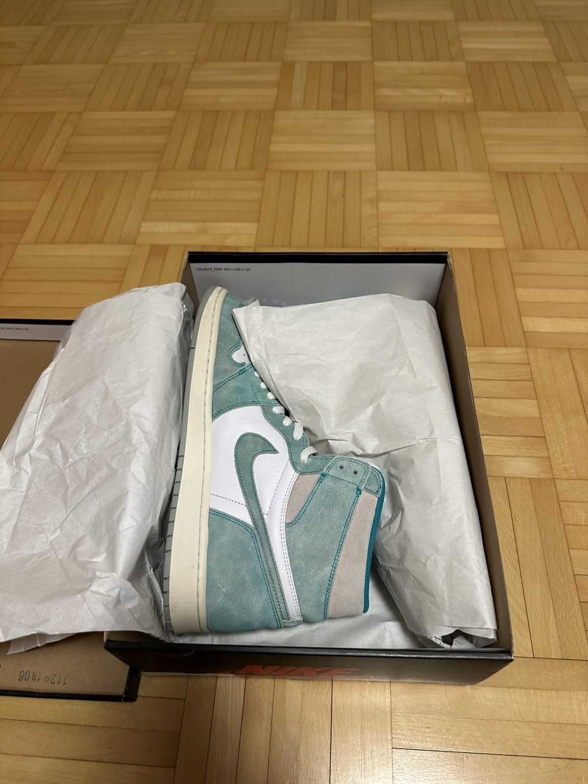 Retro High Og Real Vs Fake Turbo Green Jordan Retro High Turbo