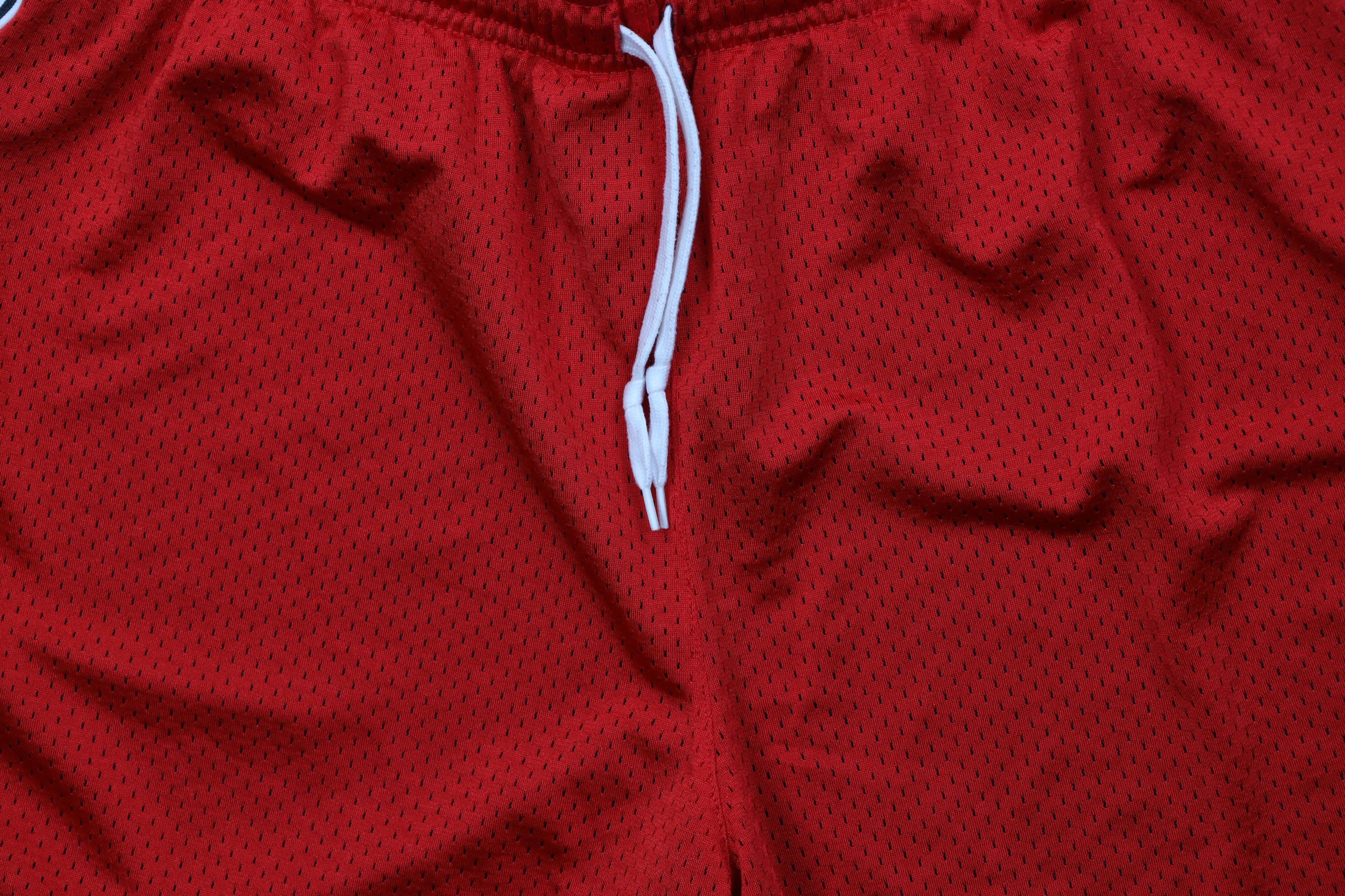 Nike Vintage Y2K Nike Scott Mini Swoosh Above Knee Shorts Red Size US 32 / EU 48 - 3 Thumbnail