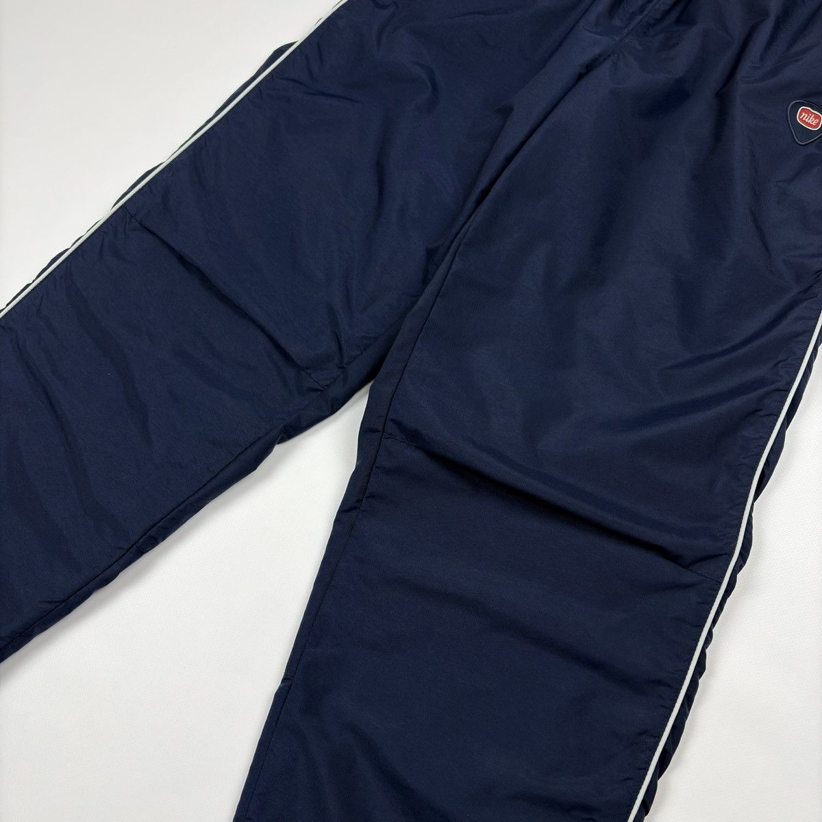 Nike Nike Vintage Nylon Sweatpants Drill Y2K Size US 33 - 5 Thumbnail