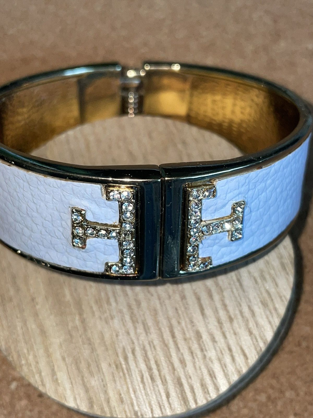 Other MX Designer Leather Hinged Cuff Size ONE SIZE - 11 Thumbnail