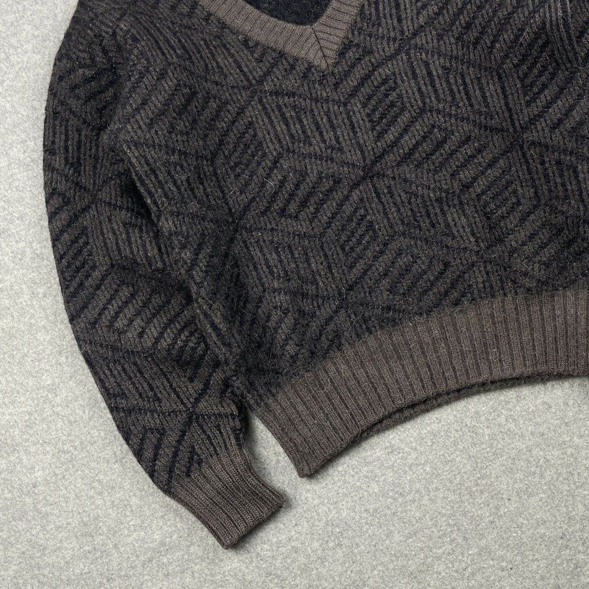 Yves Saint Laurent Ysl yves Saint laurent vintage knited sweaters Size S / US 4 / IT 40 - 4 Thumbnail